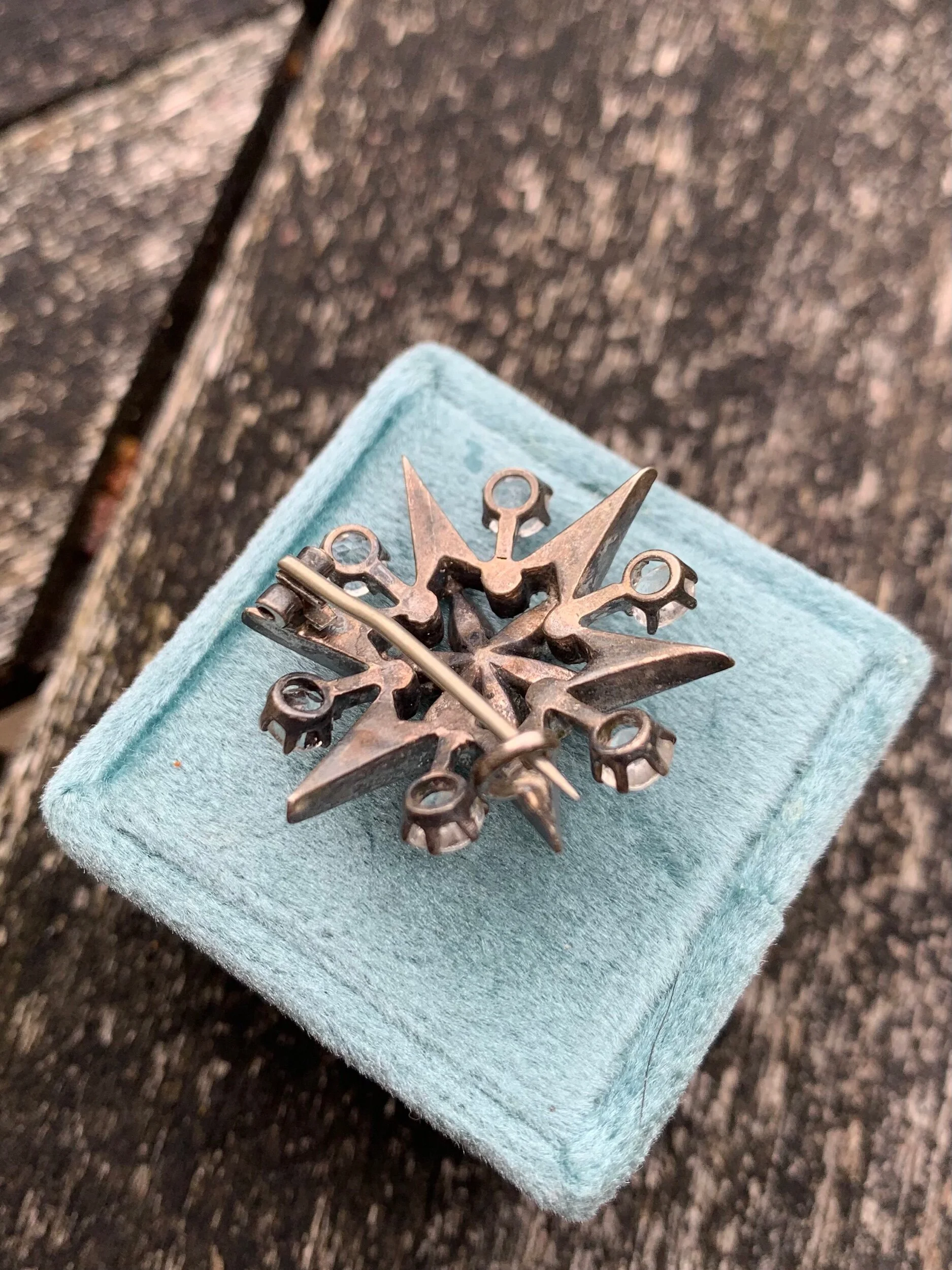 2D0E9EFE-3C79-4BF9-9AD0-D3F468F4130B