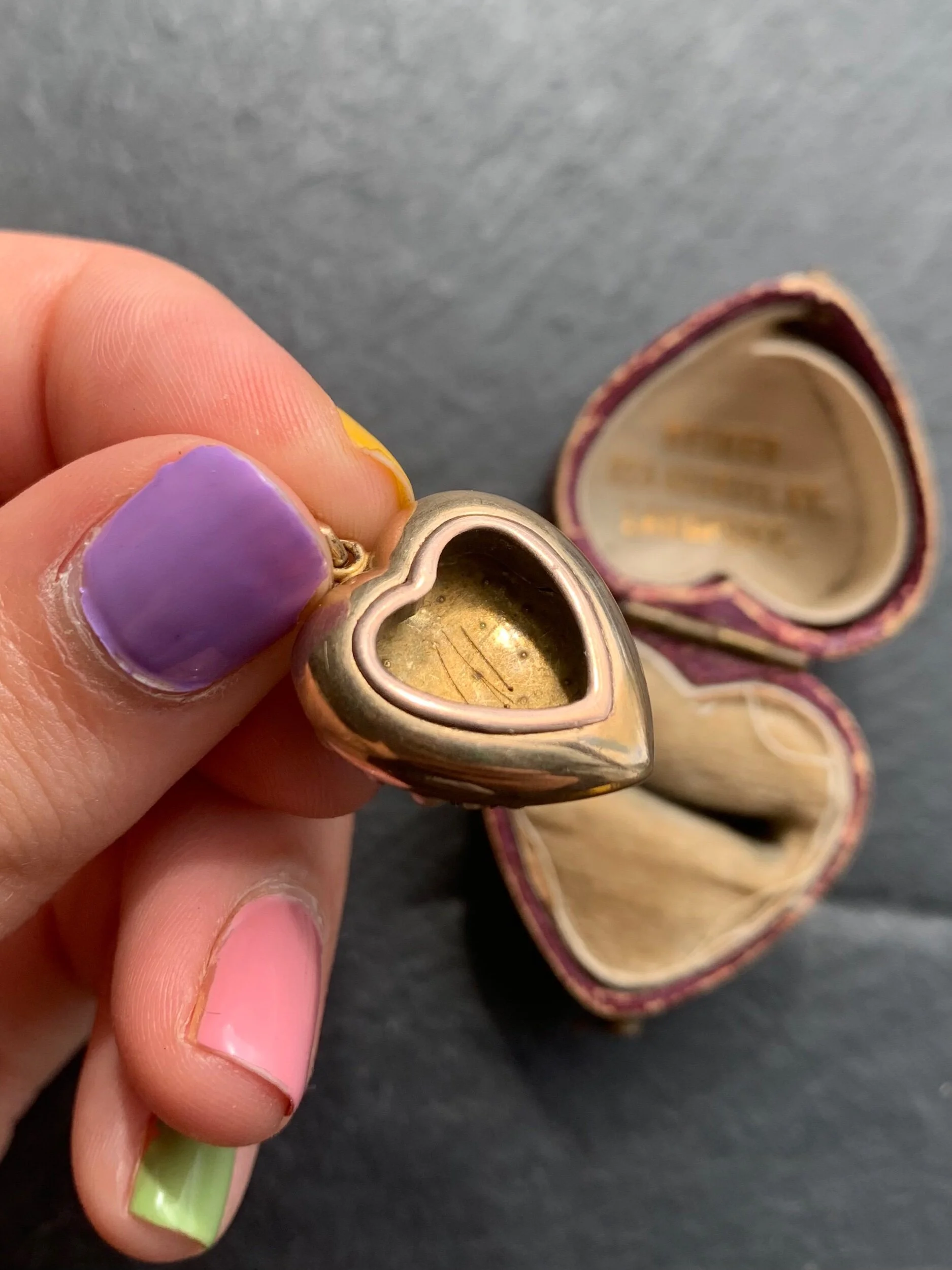 87EBE30A-39FD-42F1-80DC-8B20D54BC2A5