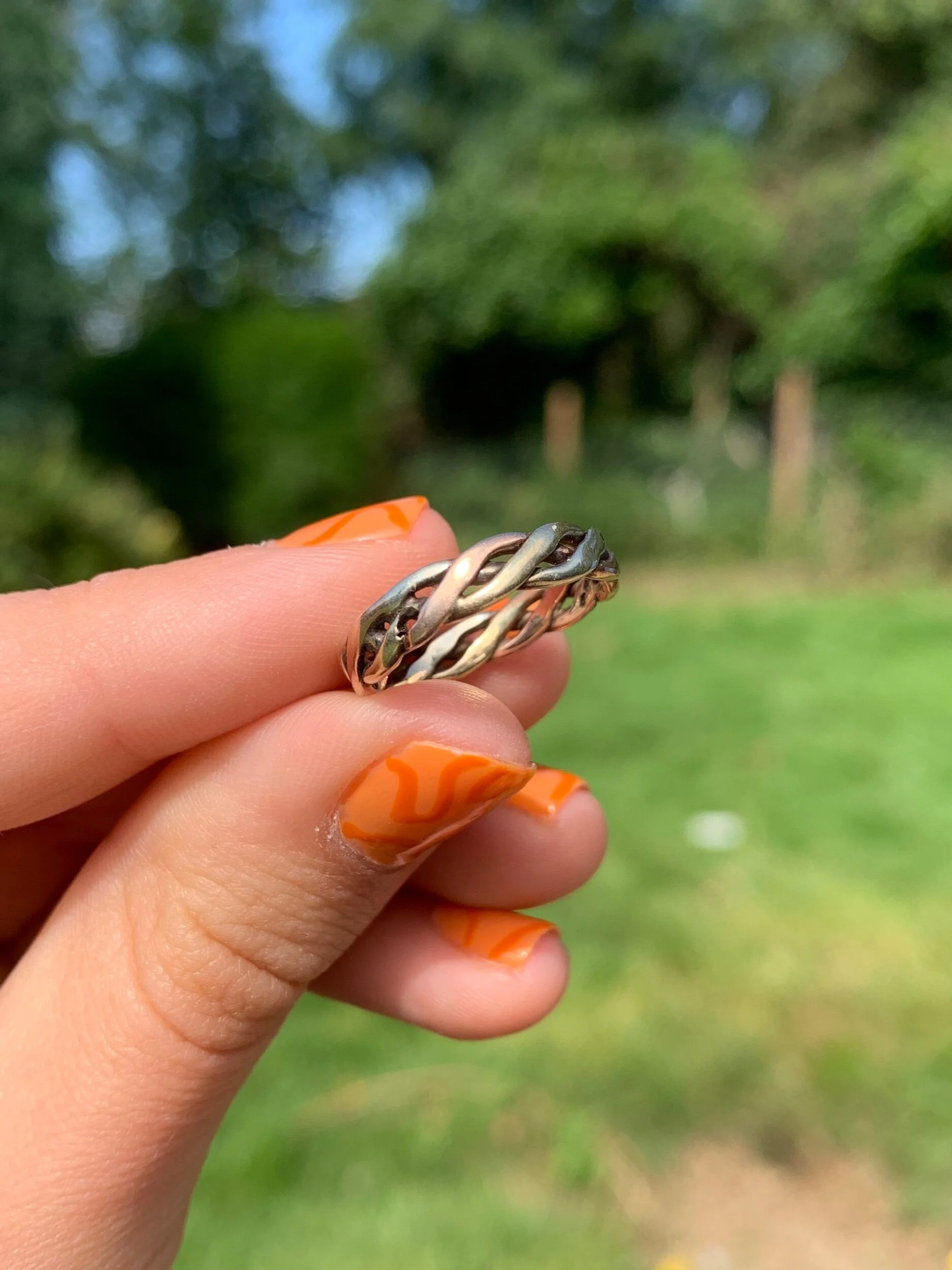 27364D75-9106-4131-9E75-C6CED9088041