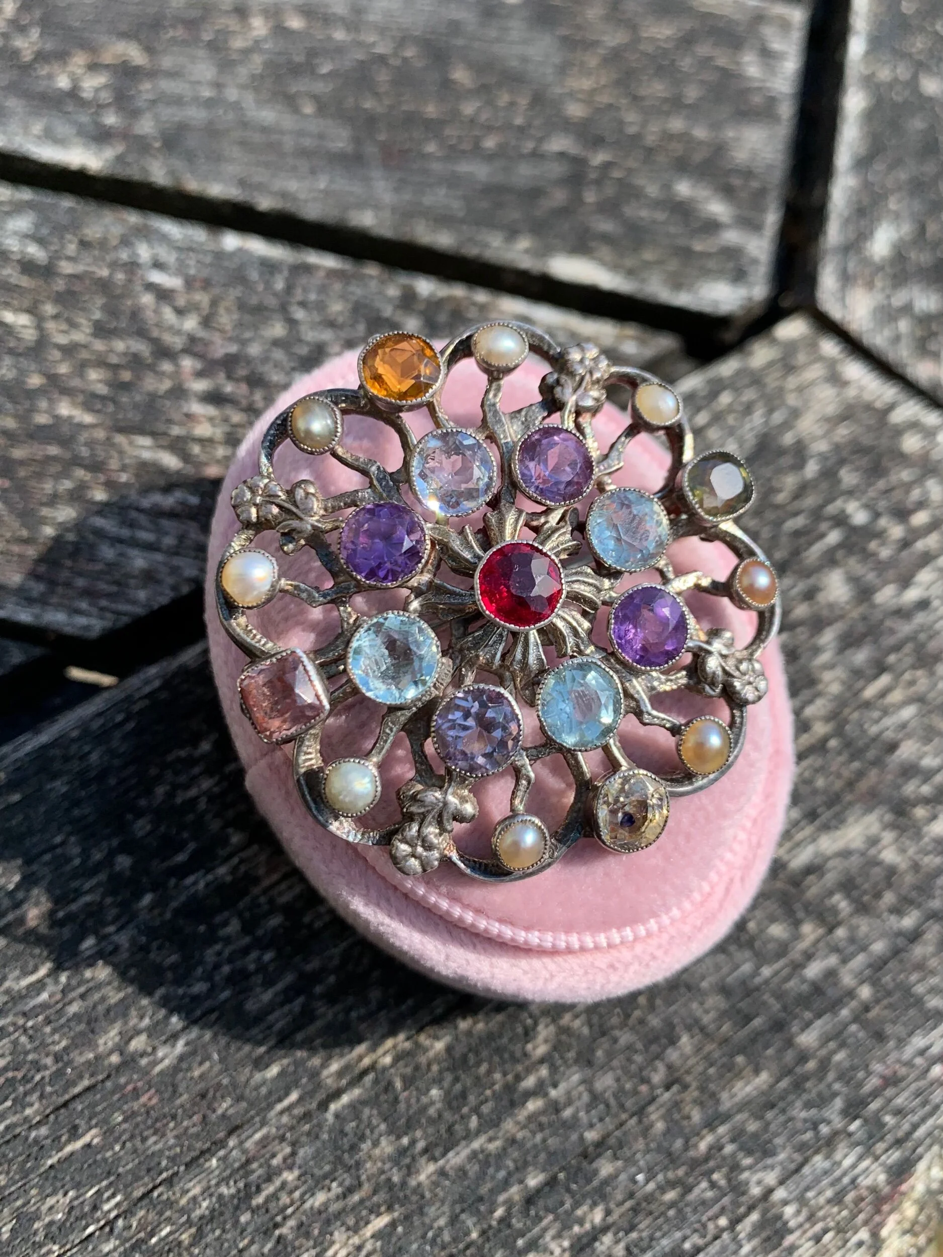 D96130B6-8CDD-4F46-B5AA-8C566574AC6E