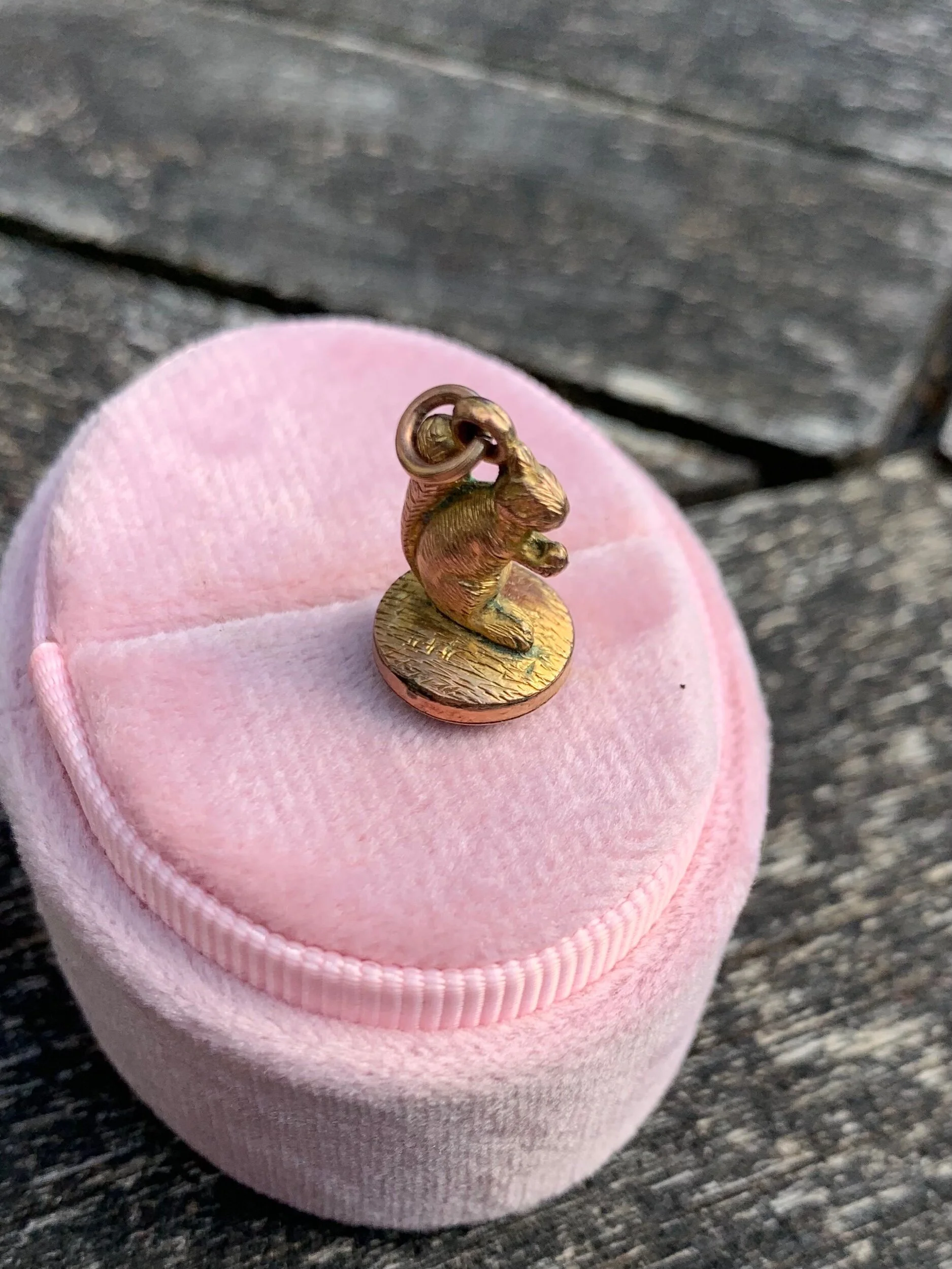 9710DC4D-0BD1-40D6-9740-6E6EE02BD1FE