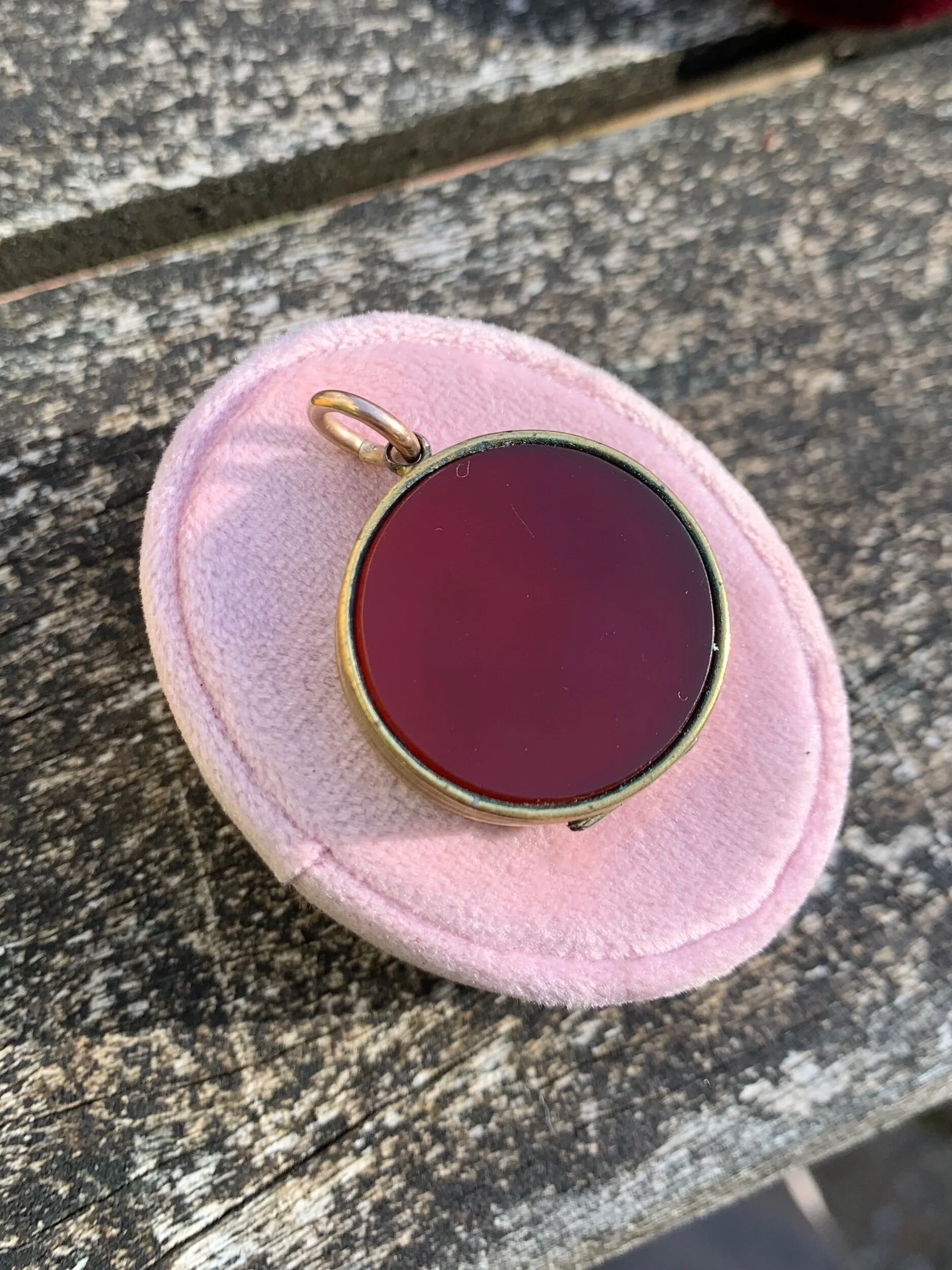 12CB6E89-65B1-4BCE-9A36-BDF6ACADA1ED