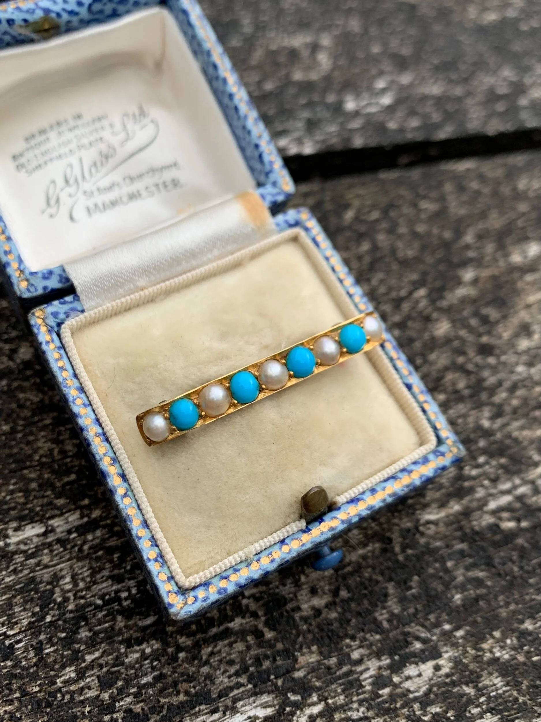 52A54C2D-E2AC-4534-A2A8-0F2A9DAF9EB7