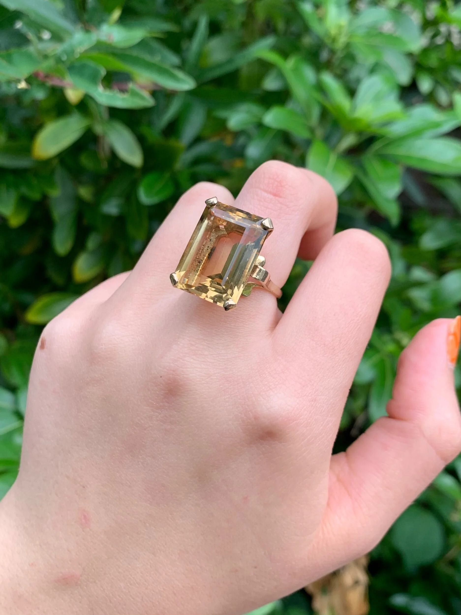 F201A4DC-D3A1-4548-B458-697C3B901BB3