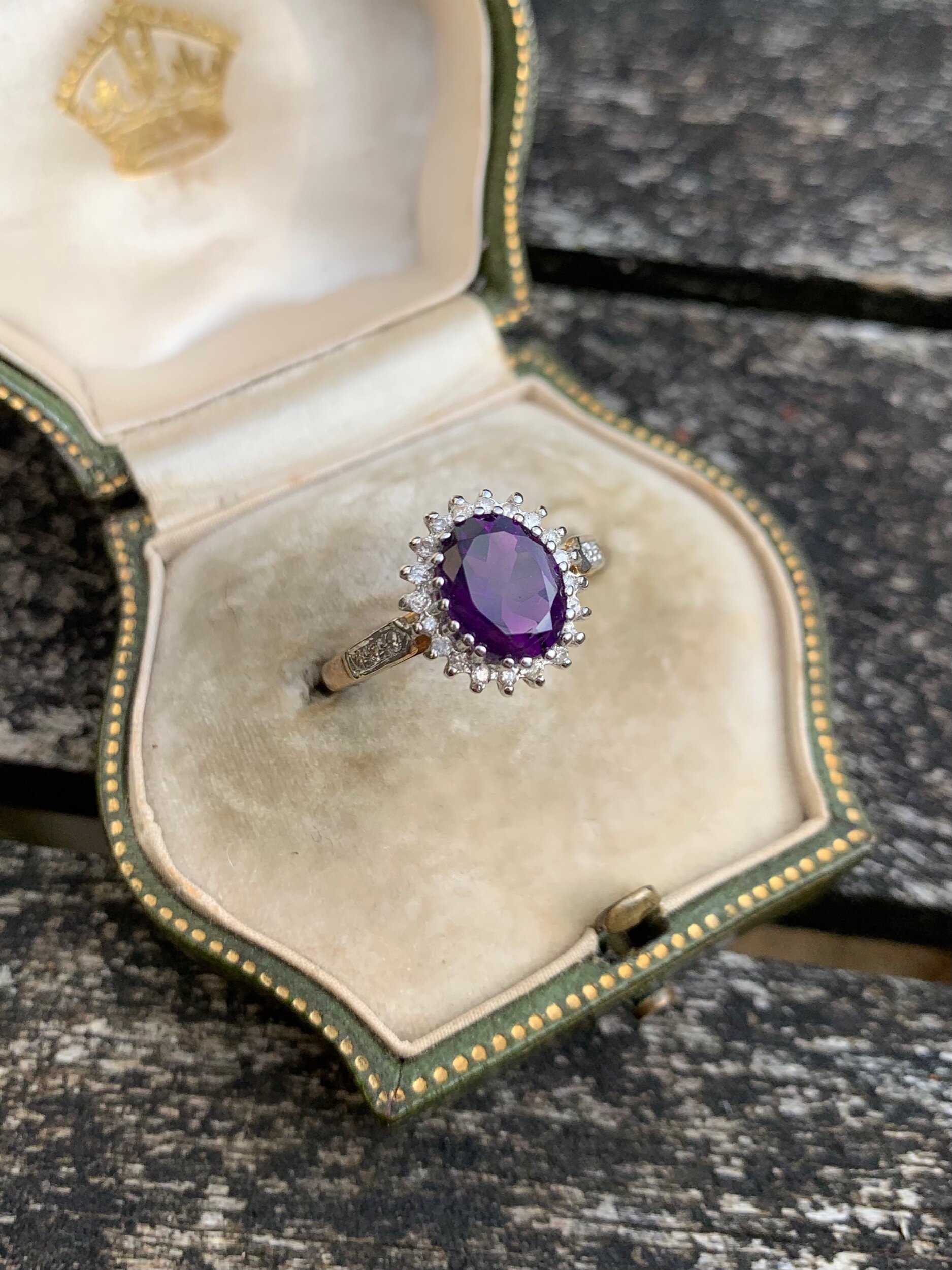 FD31CDB9-099D-4B7C-9F4C-807C411022E7