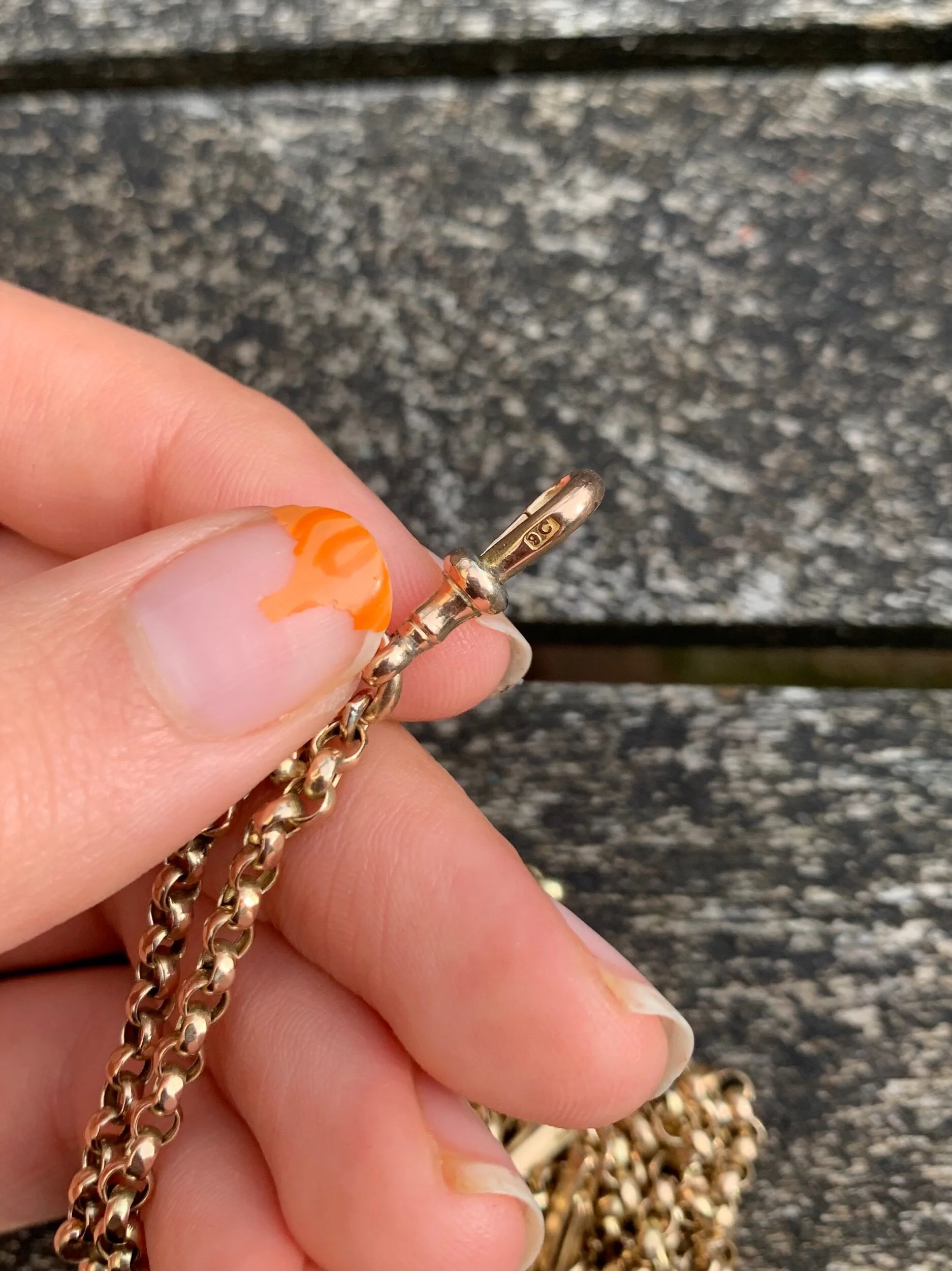 A78212FA-653B-49C0-ABE3-80B90700B781