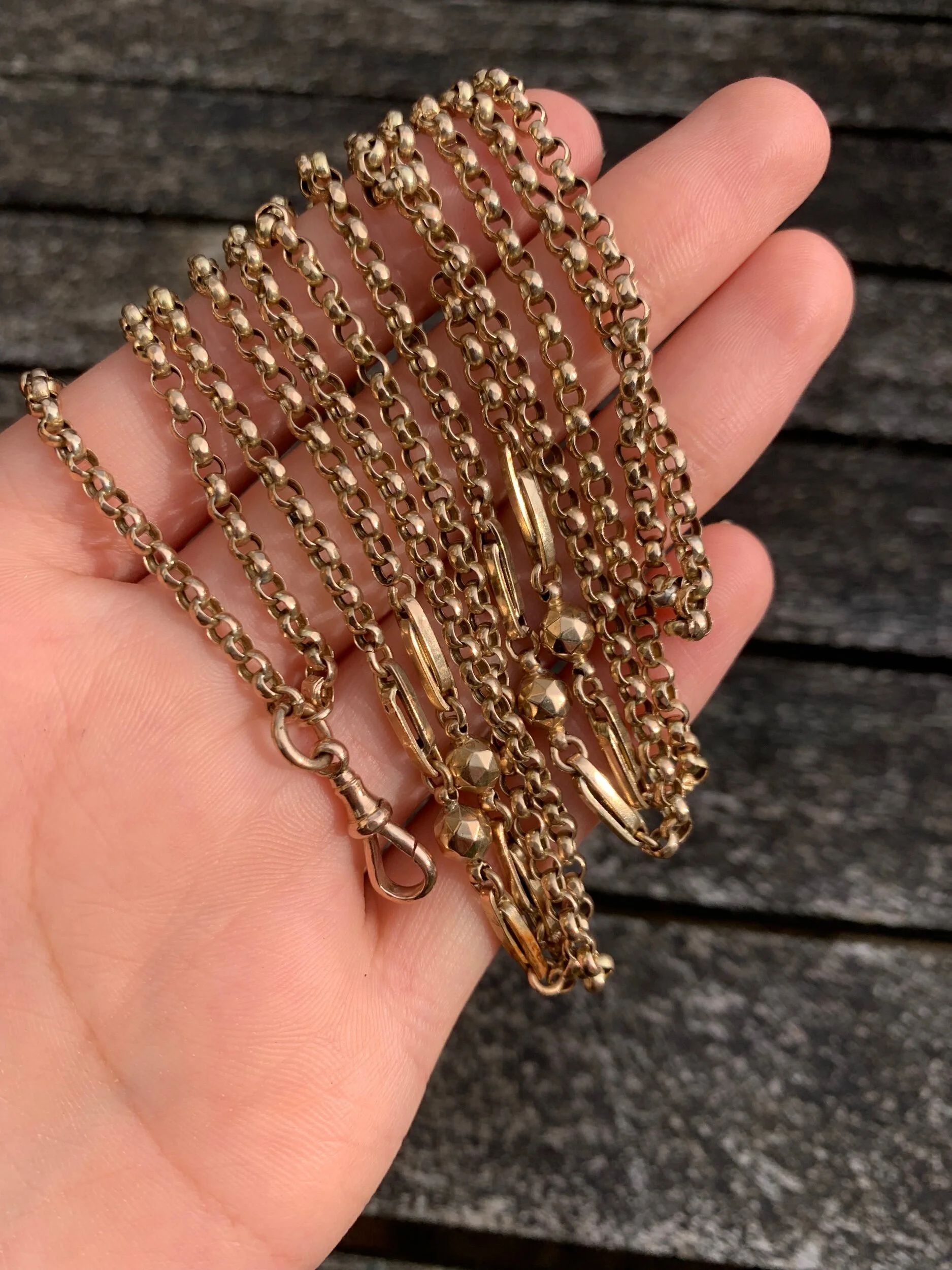 6503808D-32EA-4975-8C6E-411C700E9D06