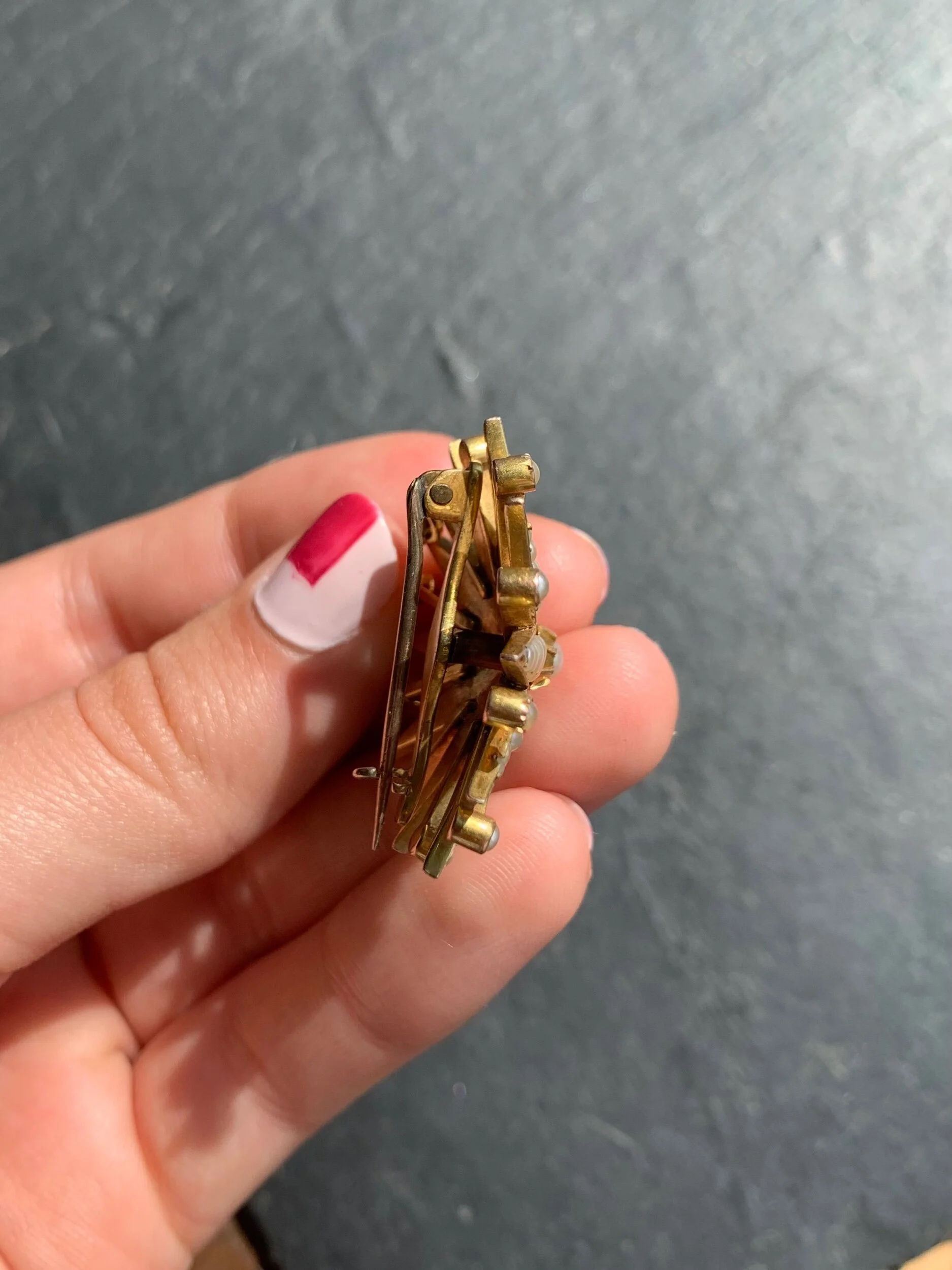 8DCE3008-20E5-4875-B9C5-82B226281BD8