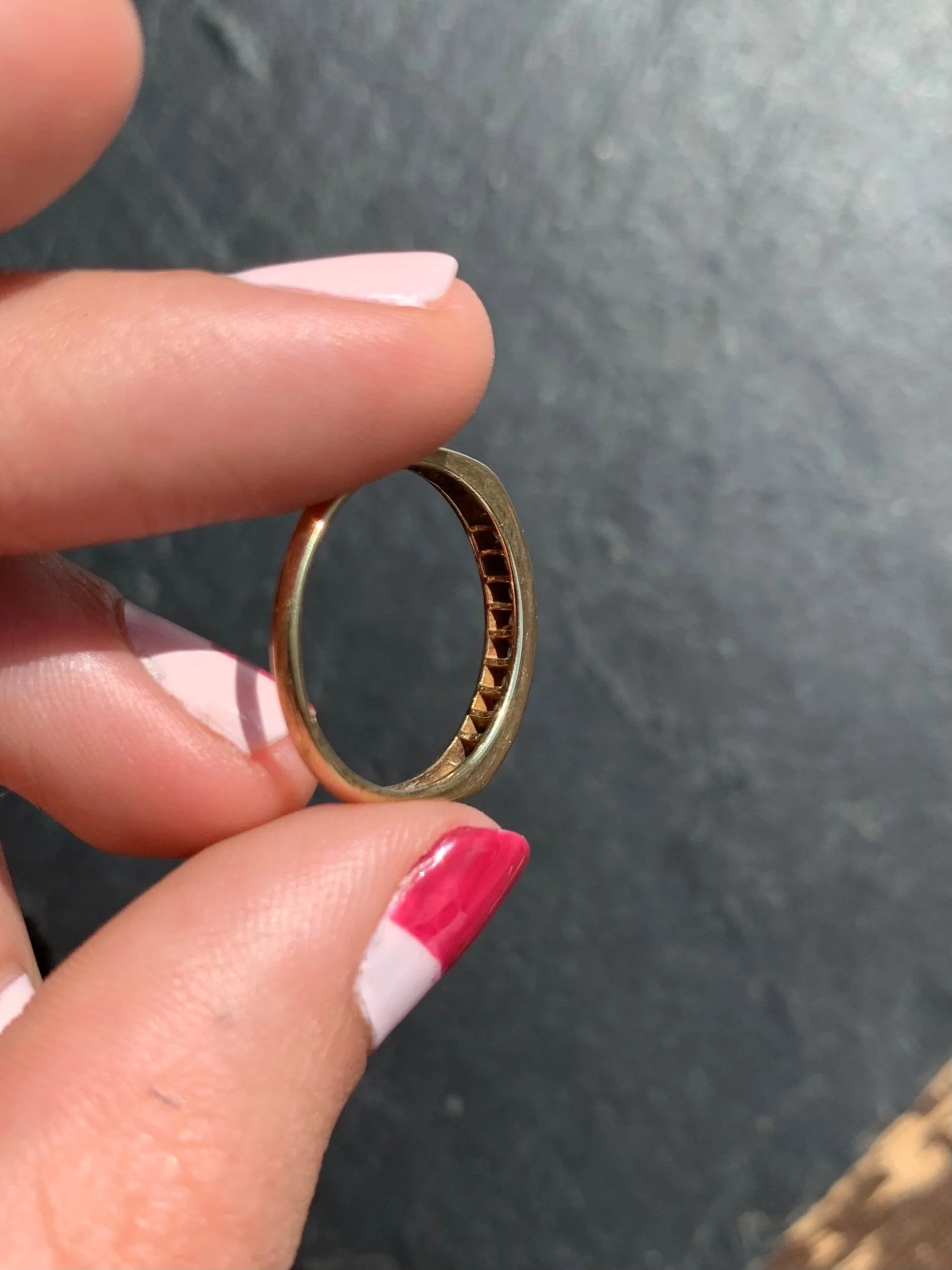 B0327533-DDB8-4392-9E99-79F4809CA248