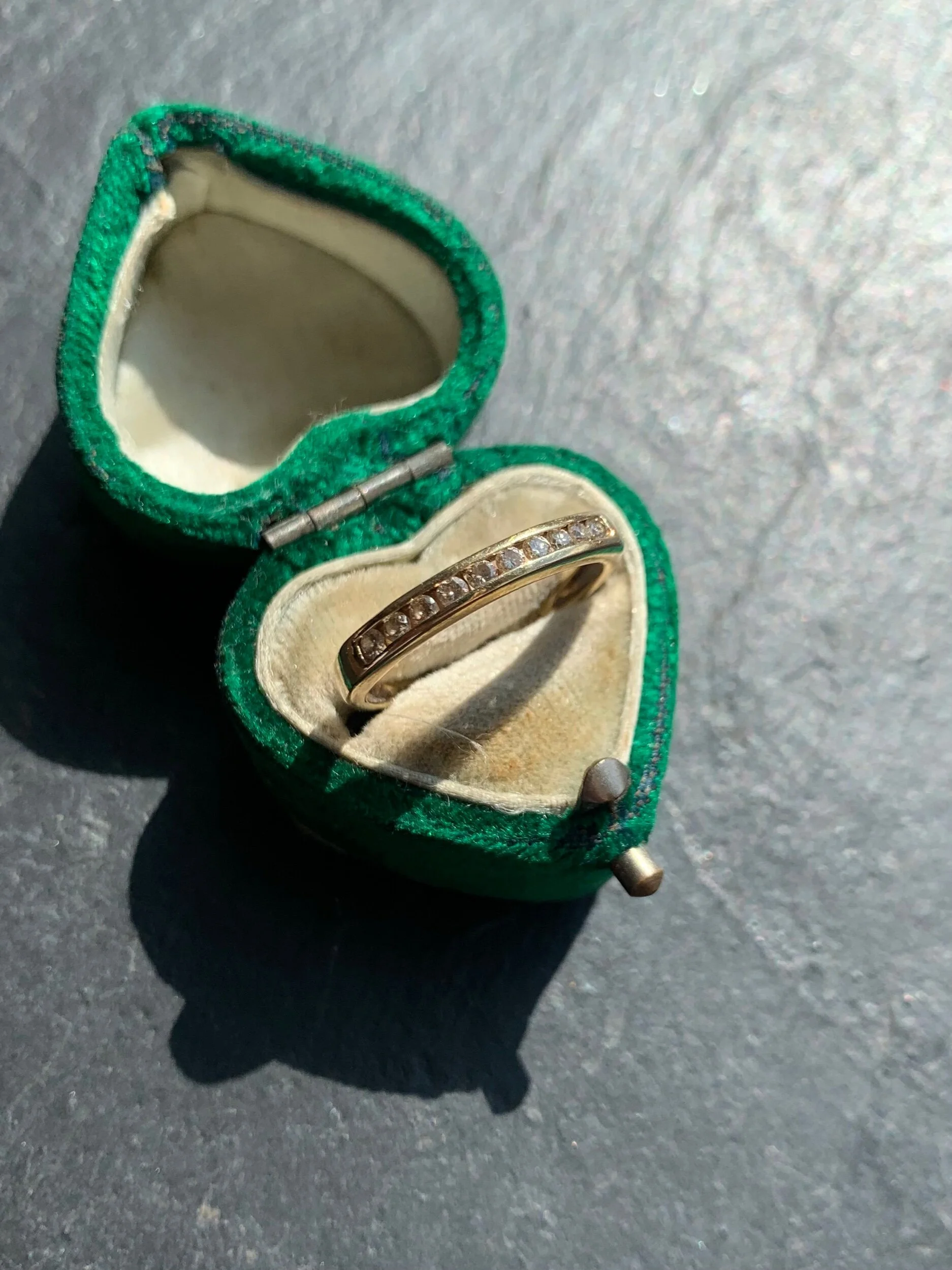 EF053F55-0D5F-44DD-9602-45B62742BA60