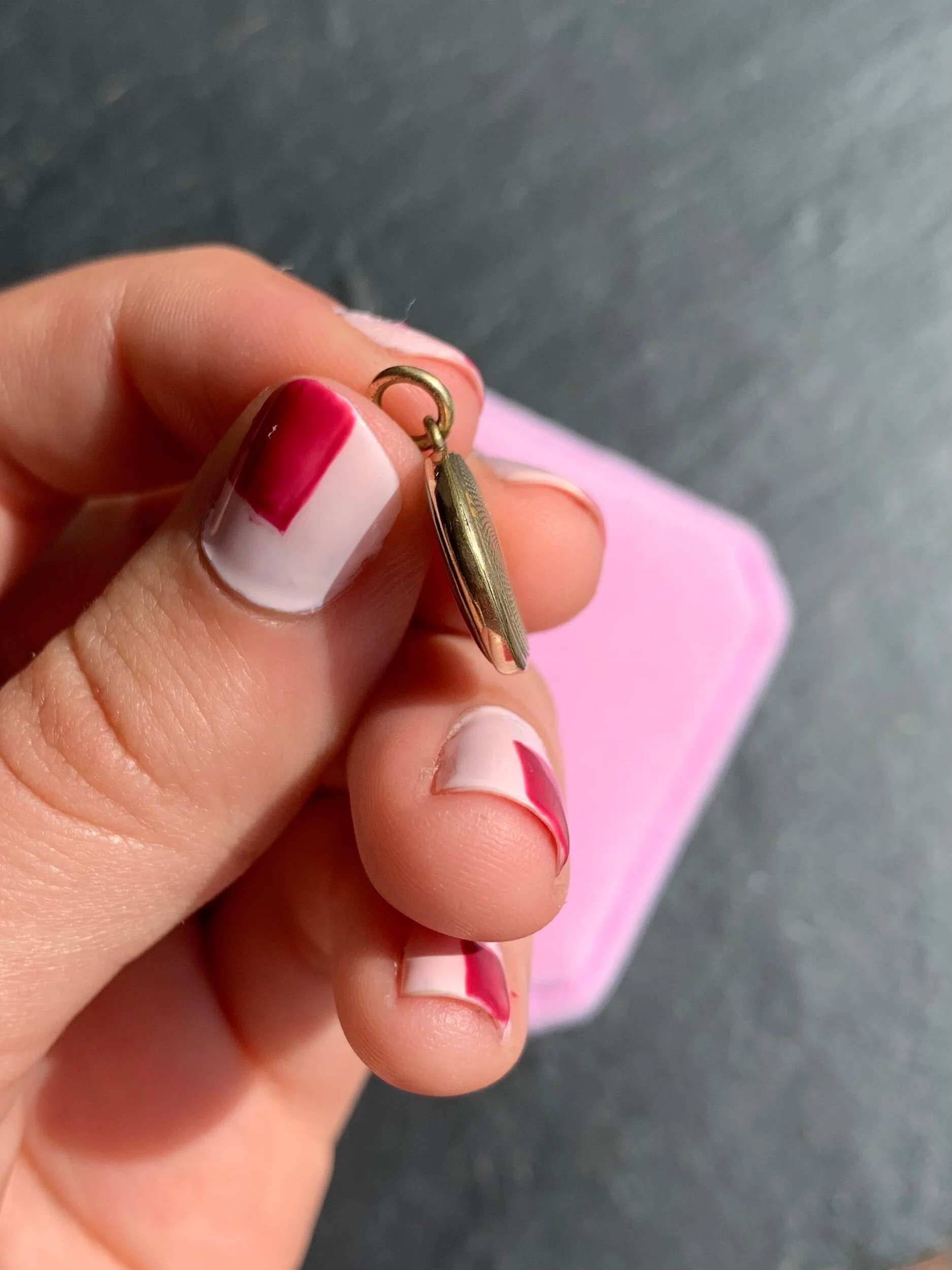 C5681120-F365-4ED6-AF59-A21BAD46CDEA