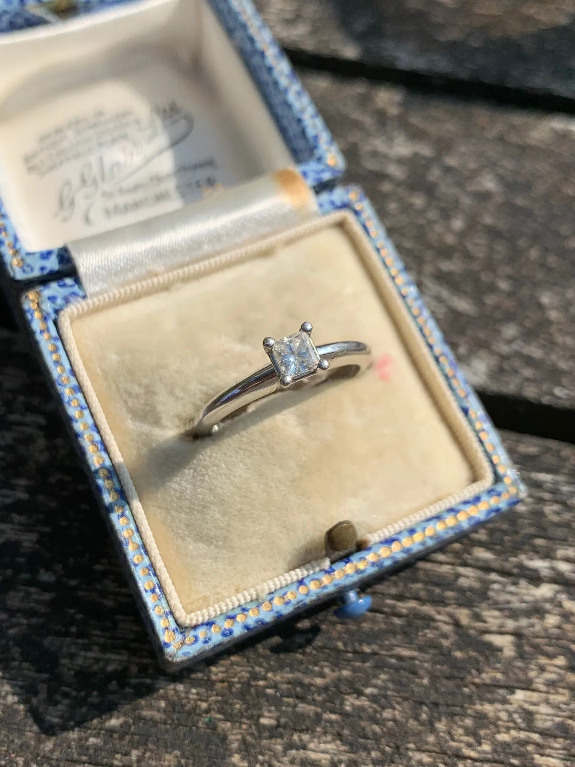 6AF87C92-27D7-4CEB-A0AD-37FC1D6F6600