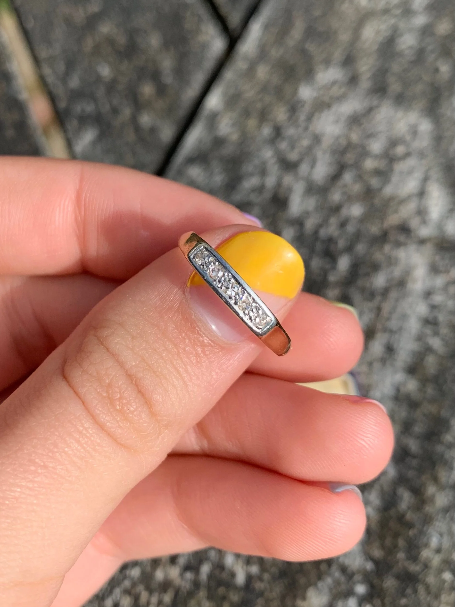 67AF0939-D9D8-4697-A23B-8BAD345726A5