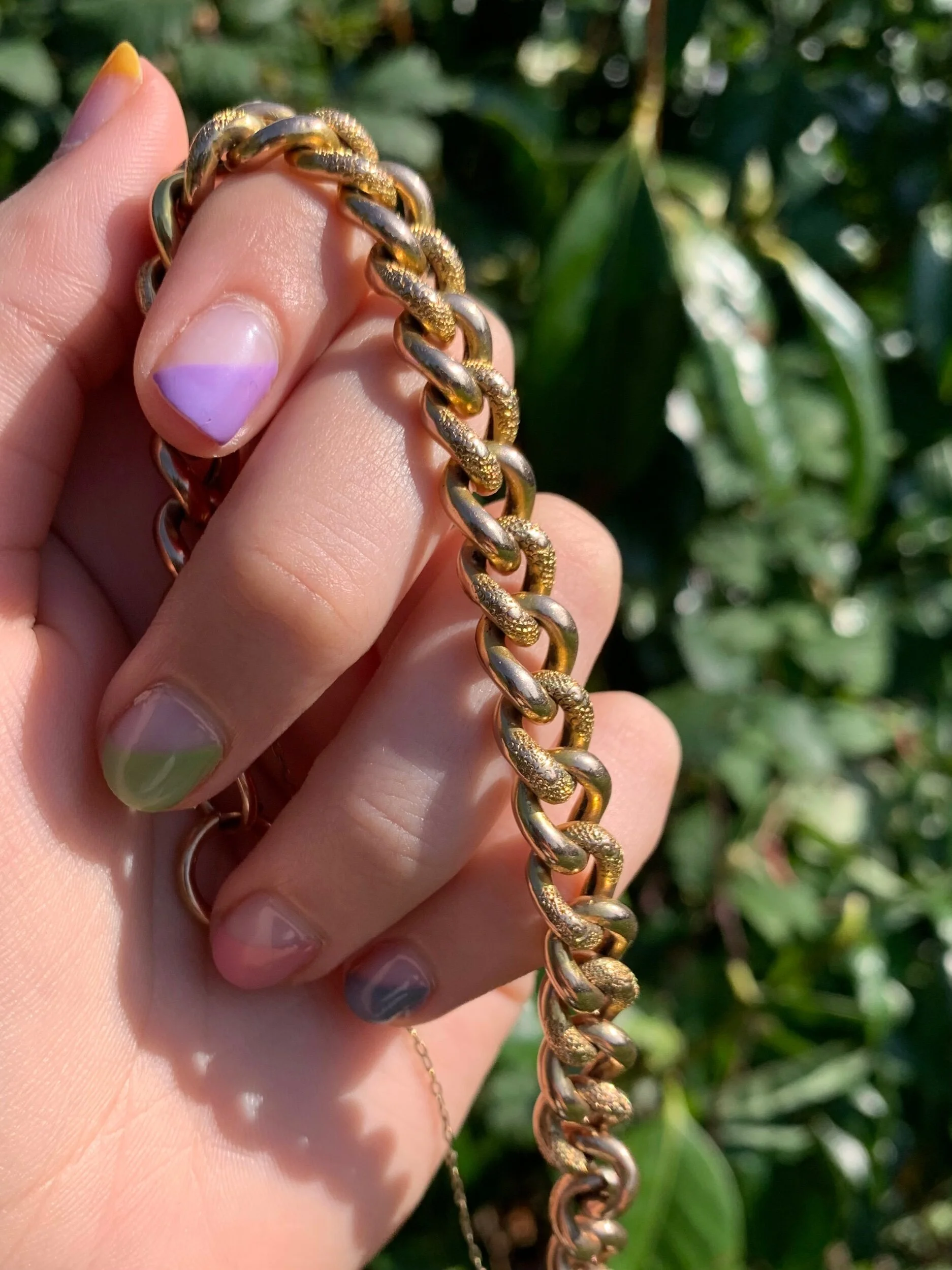 96F7B556-AEBA-48A8-811F-16817357E170