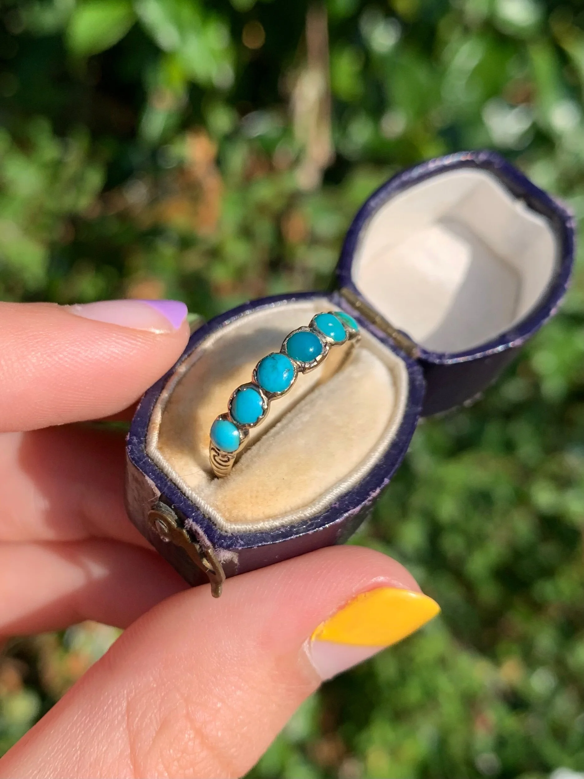 315884E4-DD54-4142-B591-926010F8760B