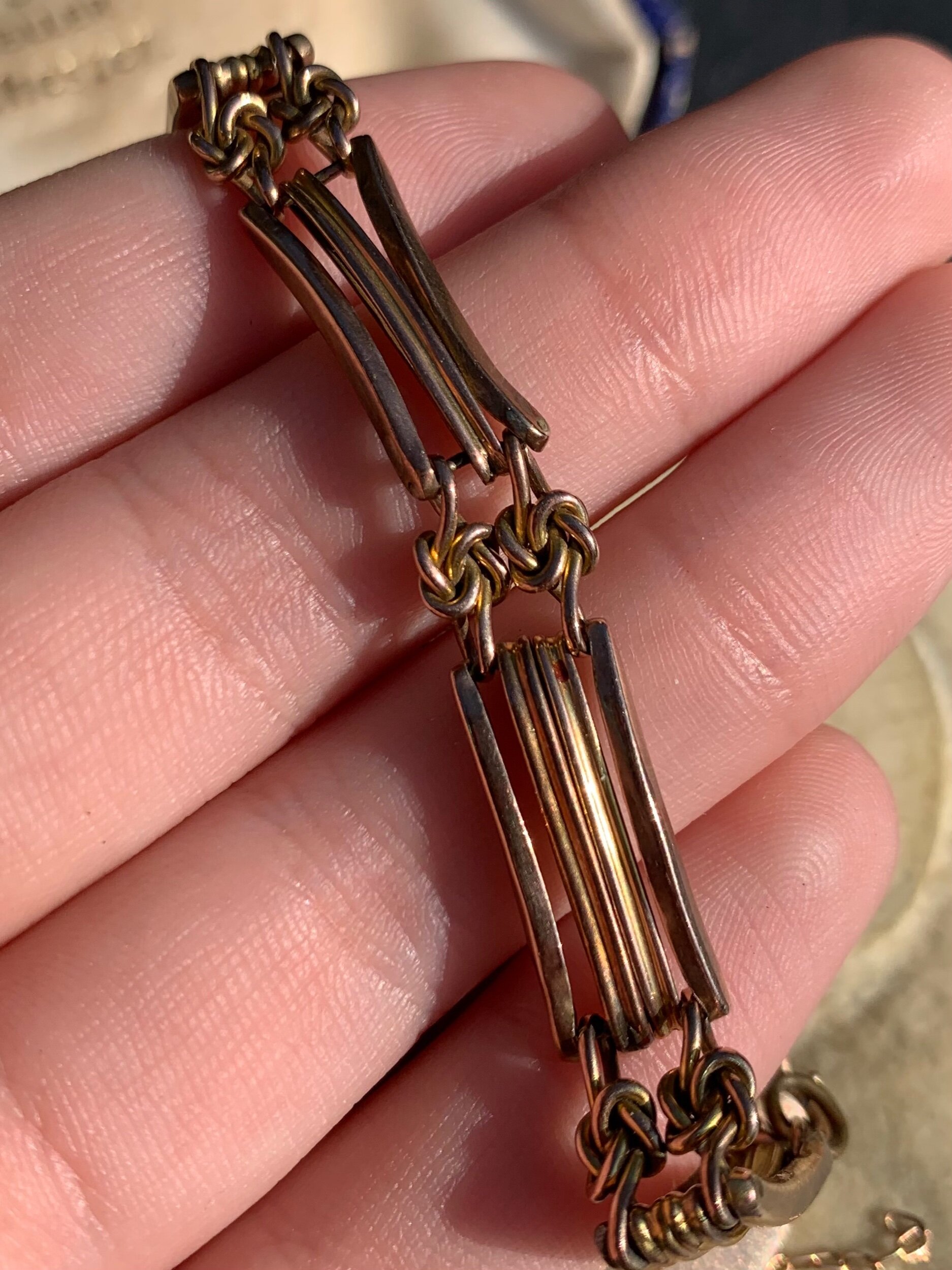 27AFB338-63B5-437D-A458-4FA0E0E89137