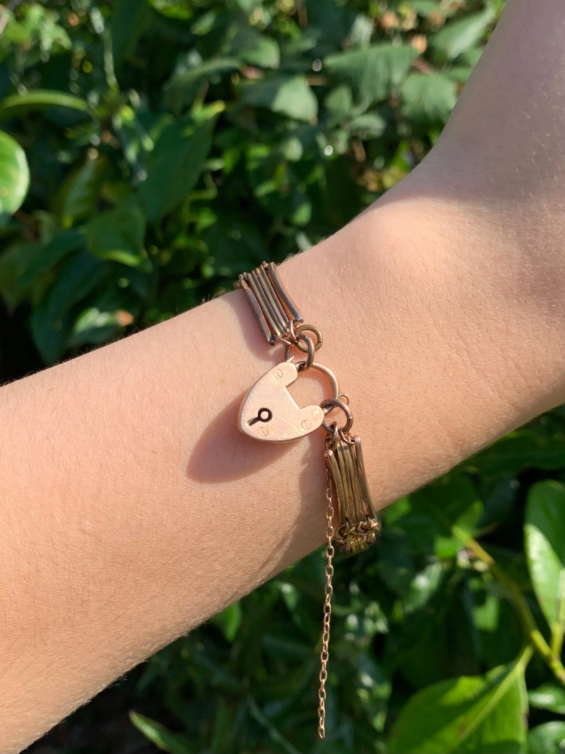 CD943C17-0A40-4F4A-95AA-8D3A5C33637A