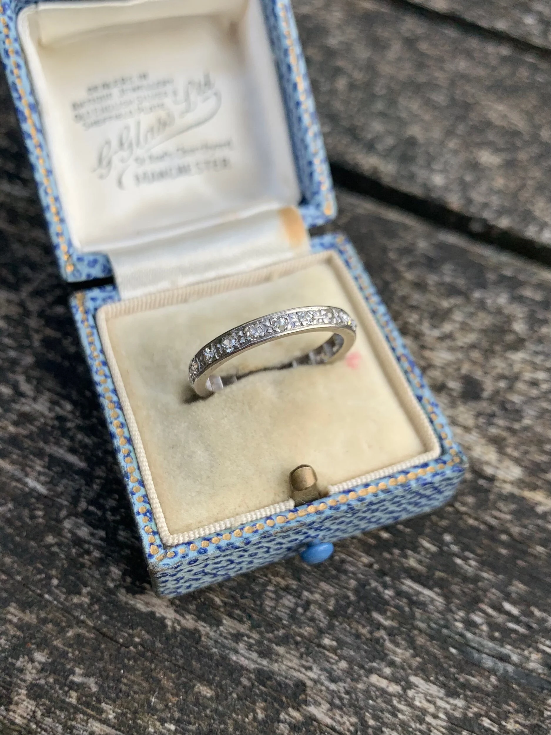 B2245EA8-FD94-4A55-A736-2042E43655F7