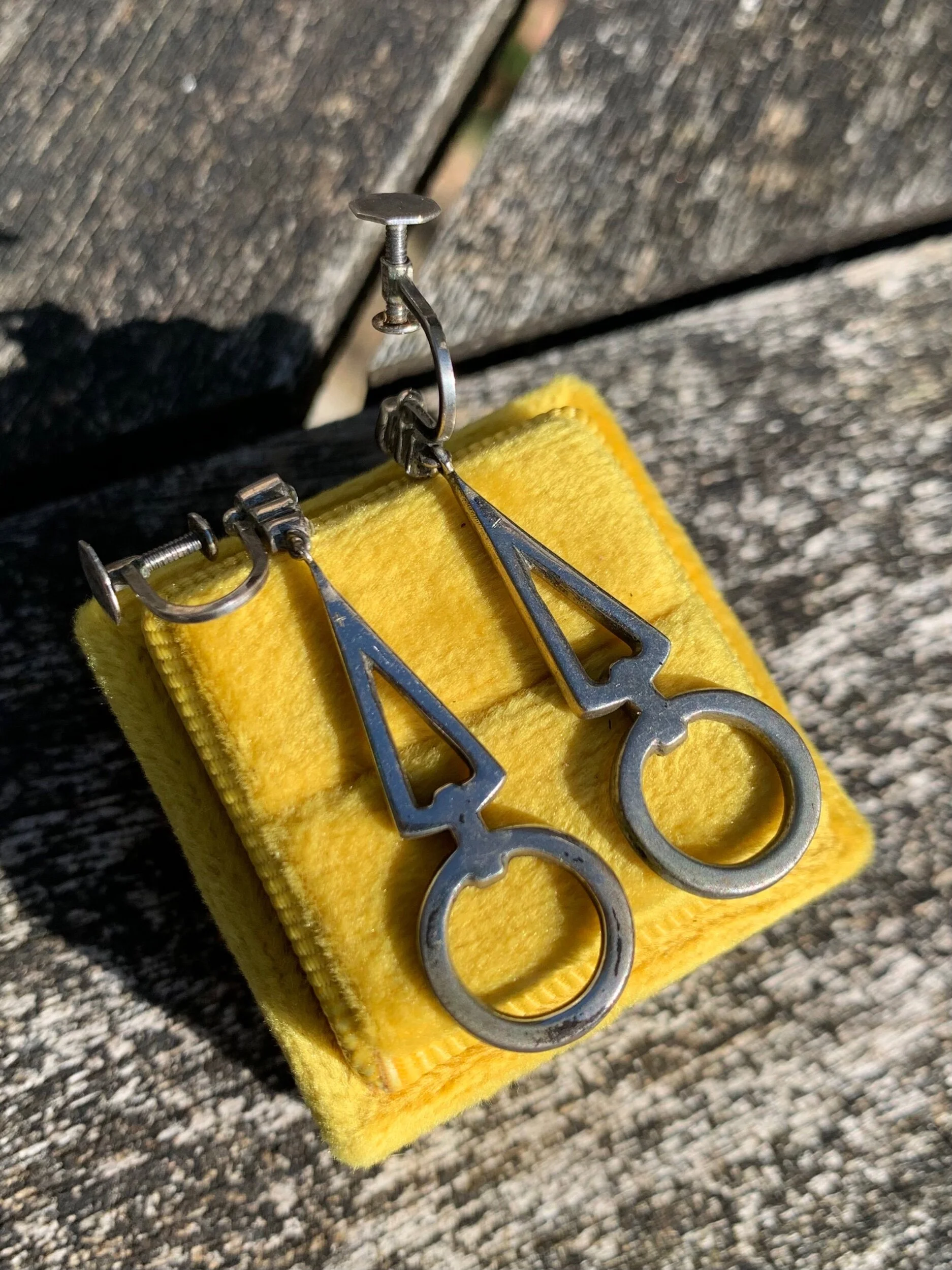 85050608-4360-4792-BEE5-368F294118F1