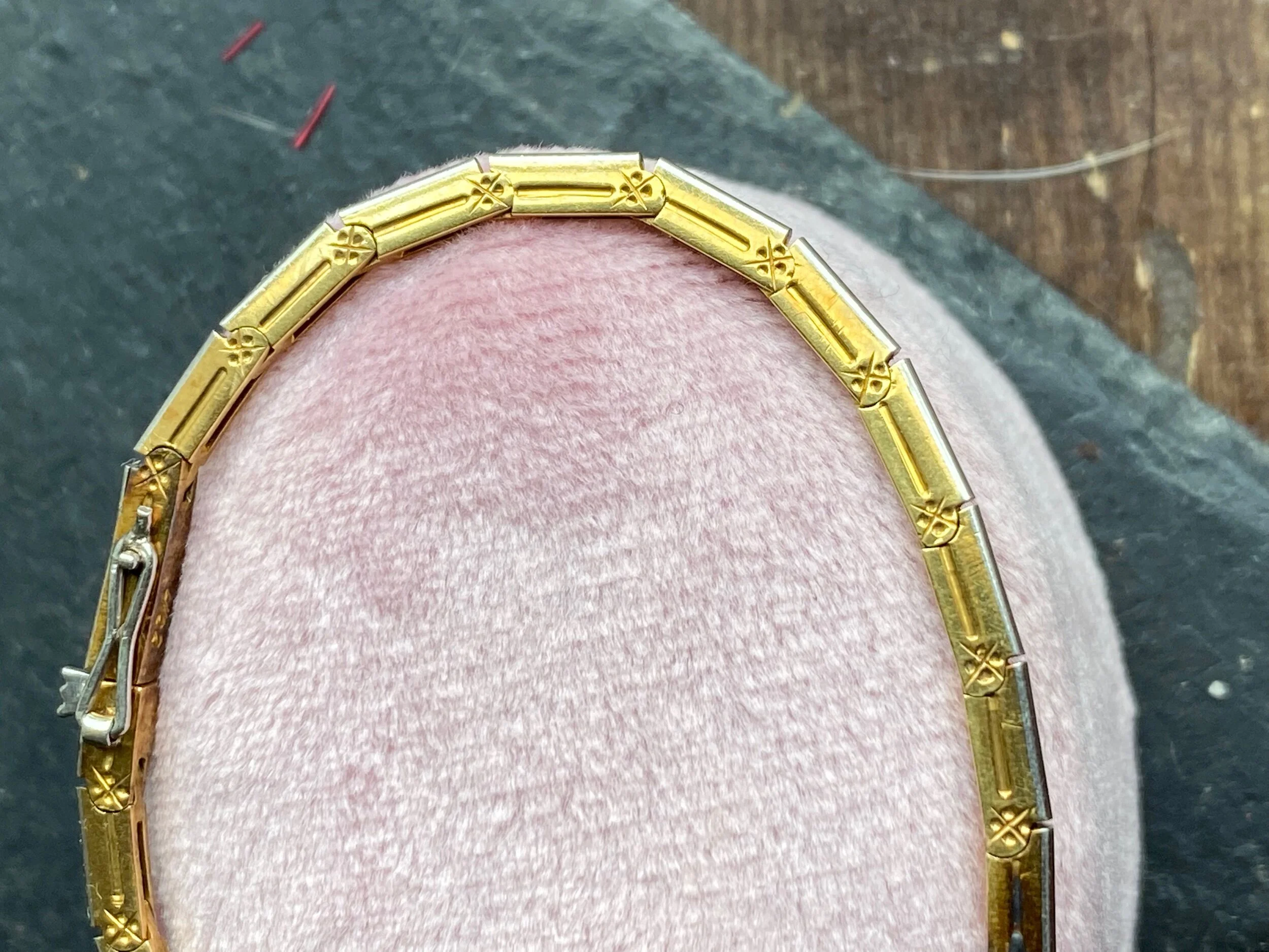 C461101E-1C7B-4F10-8FB6-3C39CAD12516