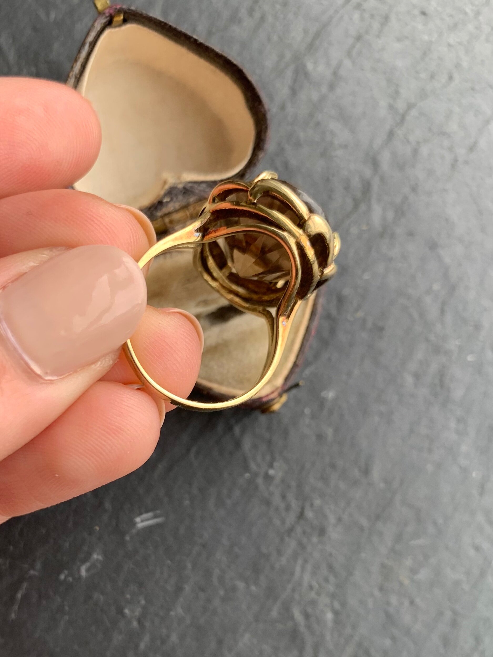 F075DB00-774C-4B82-A36A-6D617CDFB1E9