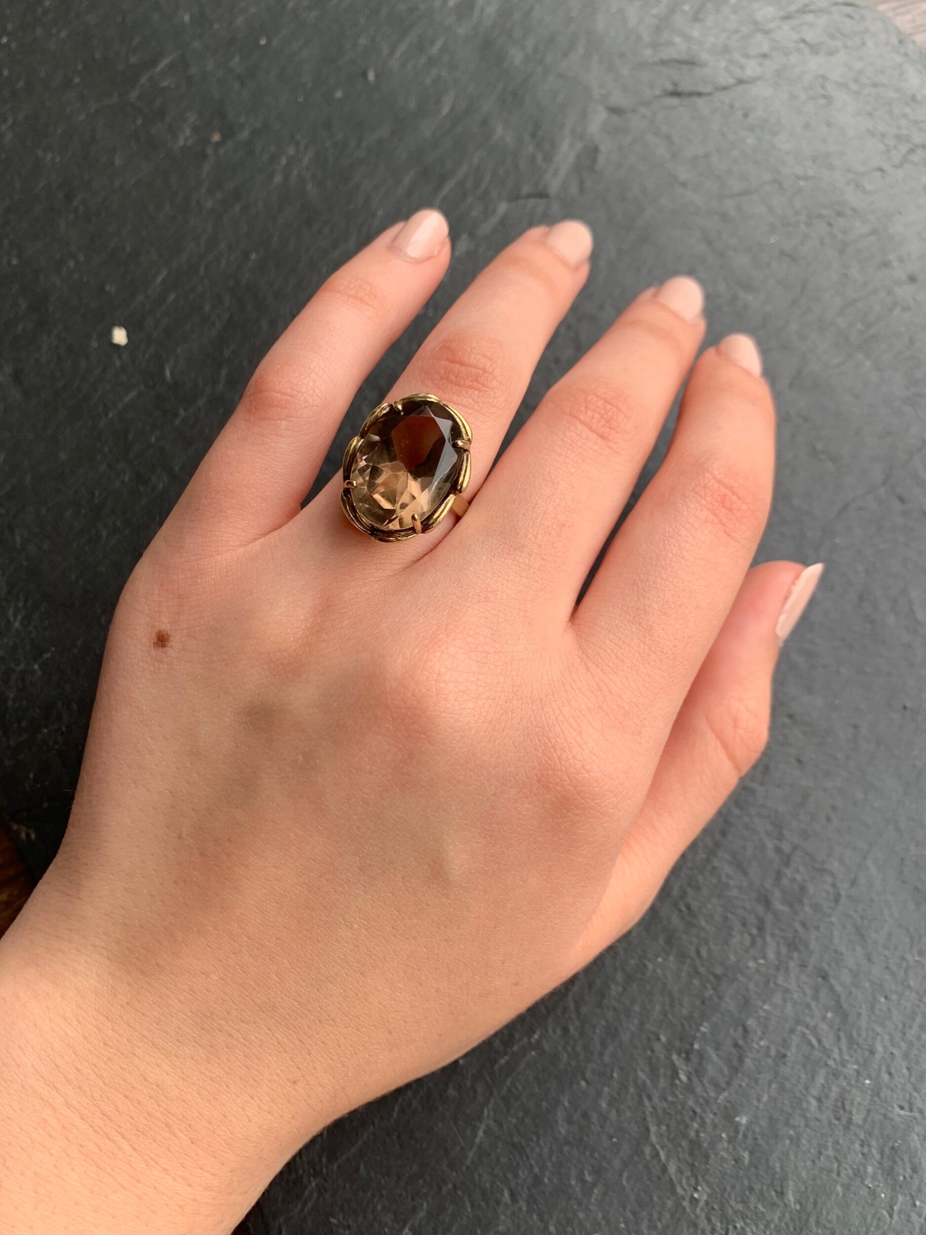 35042484-B304-40F9-9D22-A6AFB71EE23F