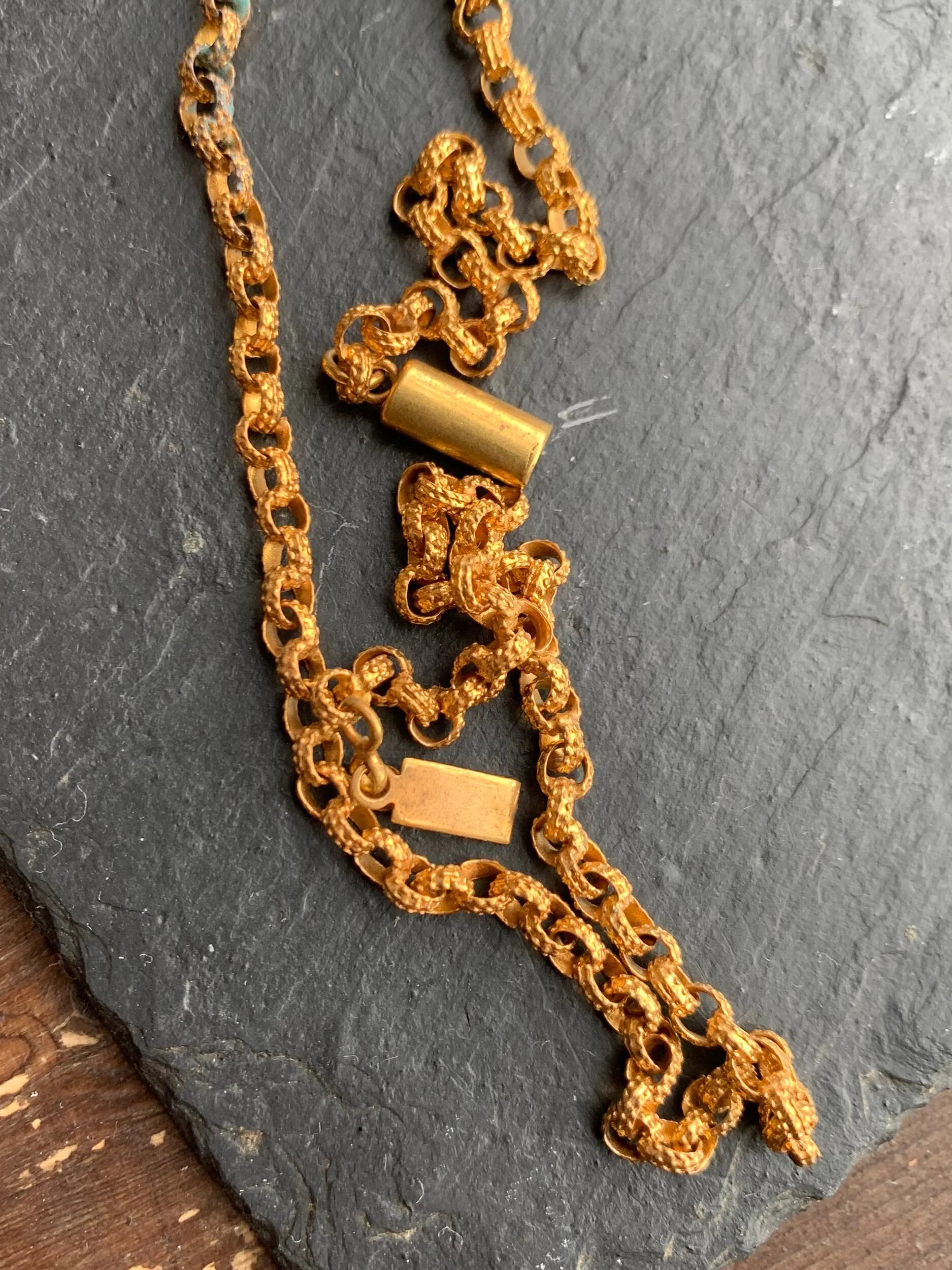 56433E46-155C-4150-92FD-C068E14A3EA0