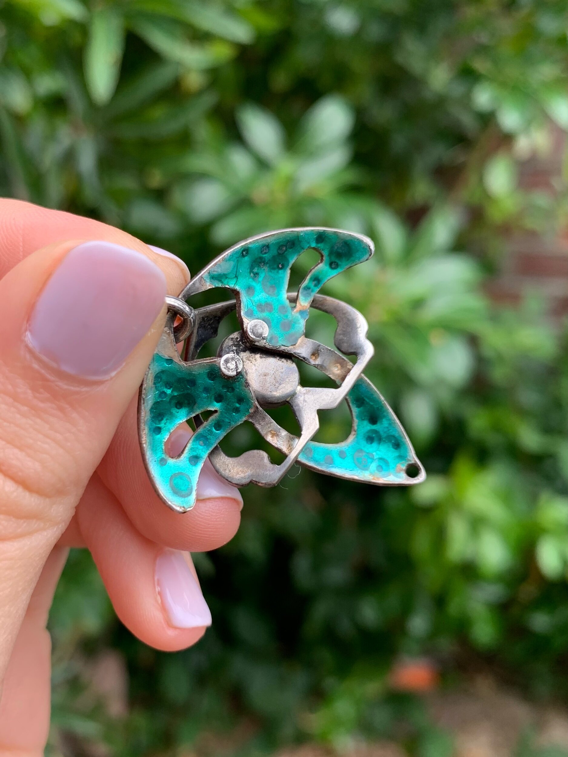 7ACBEE05-57A5-4F49-A744-5088A82B1781