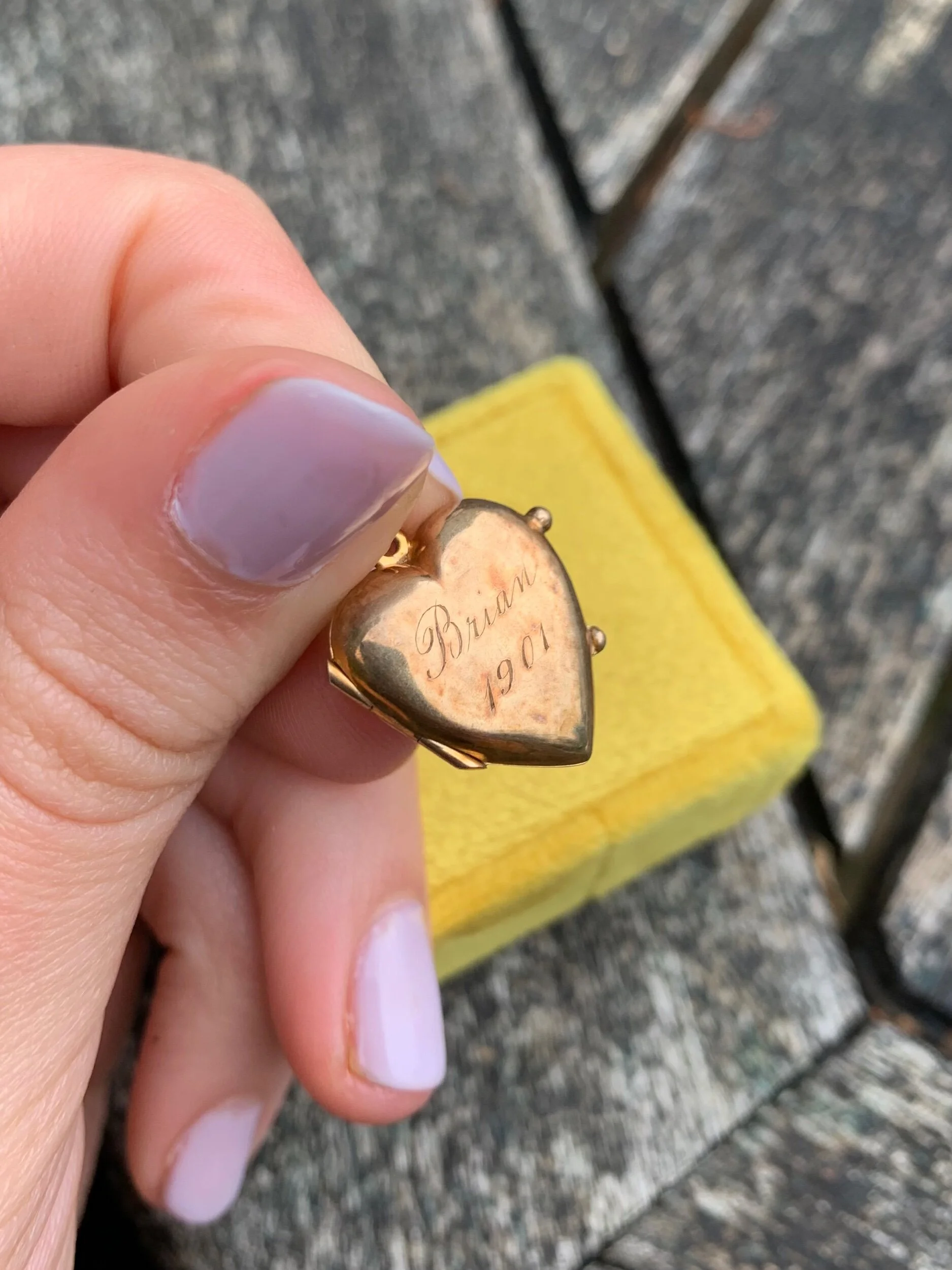 45386421-7D06-4136-9F6C-234F3109C811