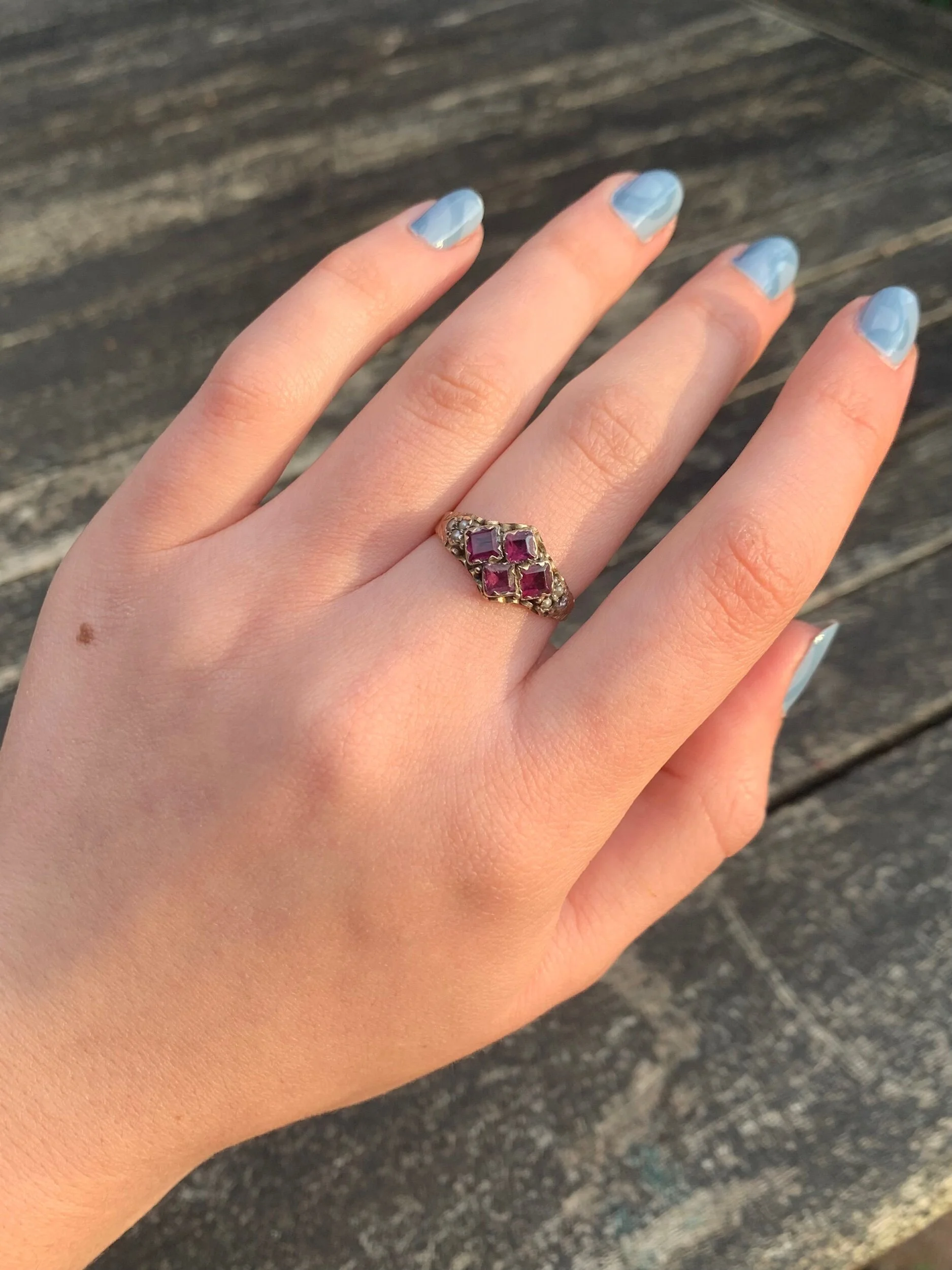 D3DF31D1-FF51-4745-8F66-F1F3A4E5152C