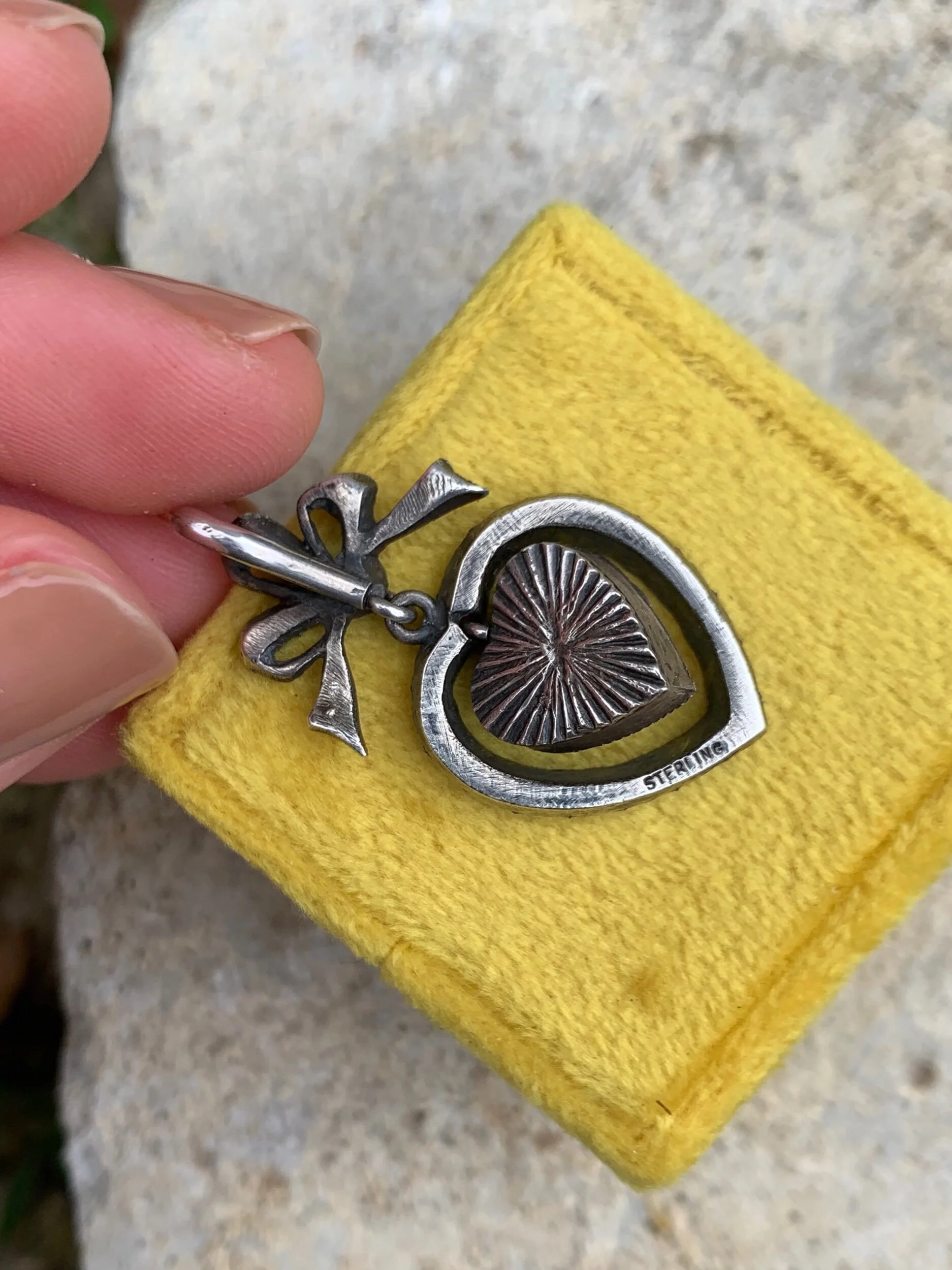 F06D131F-EA45-4532-8BB4-020E449A2FCA