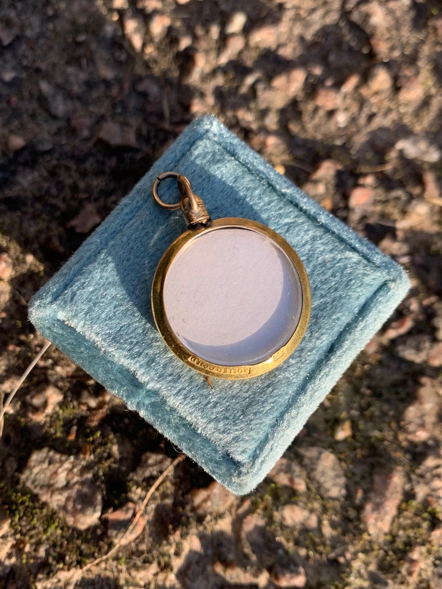 722A0794-DD09-4B4B-9167-0FC77983C8E2