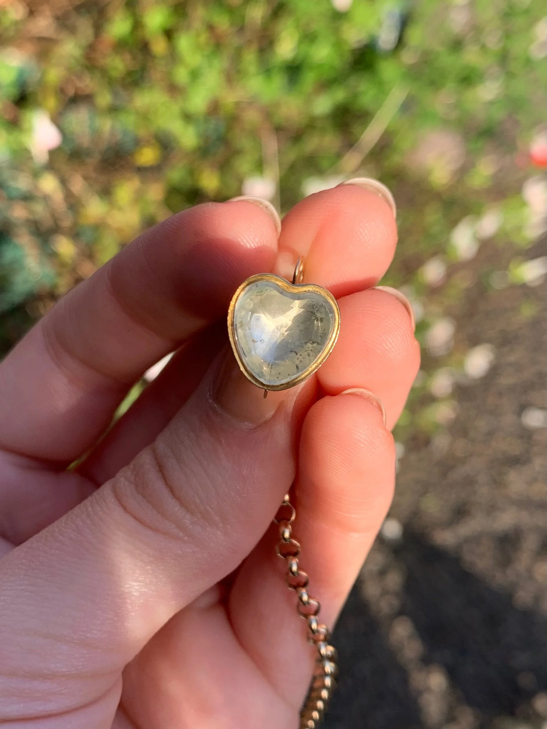 31CF6EB5-AB92-4238-A3AD-D0536485FA0D