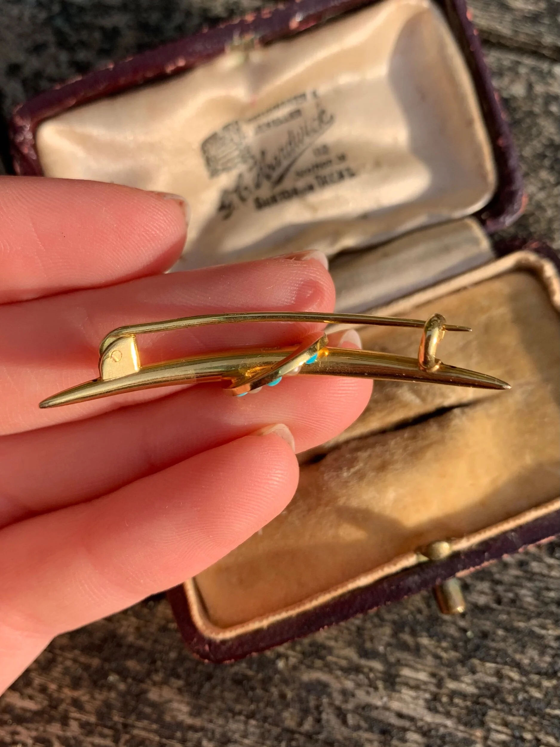 34985158-C543-4AAF-B775-02E3A7341064