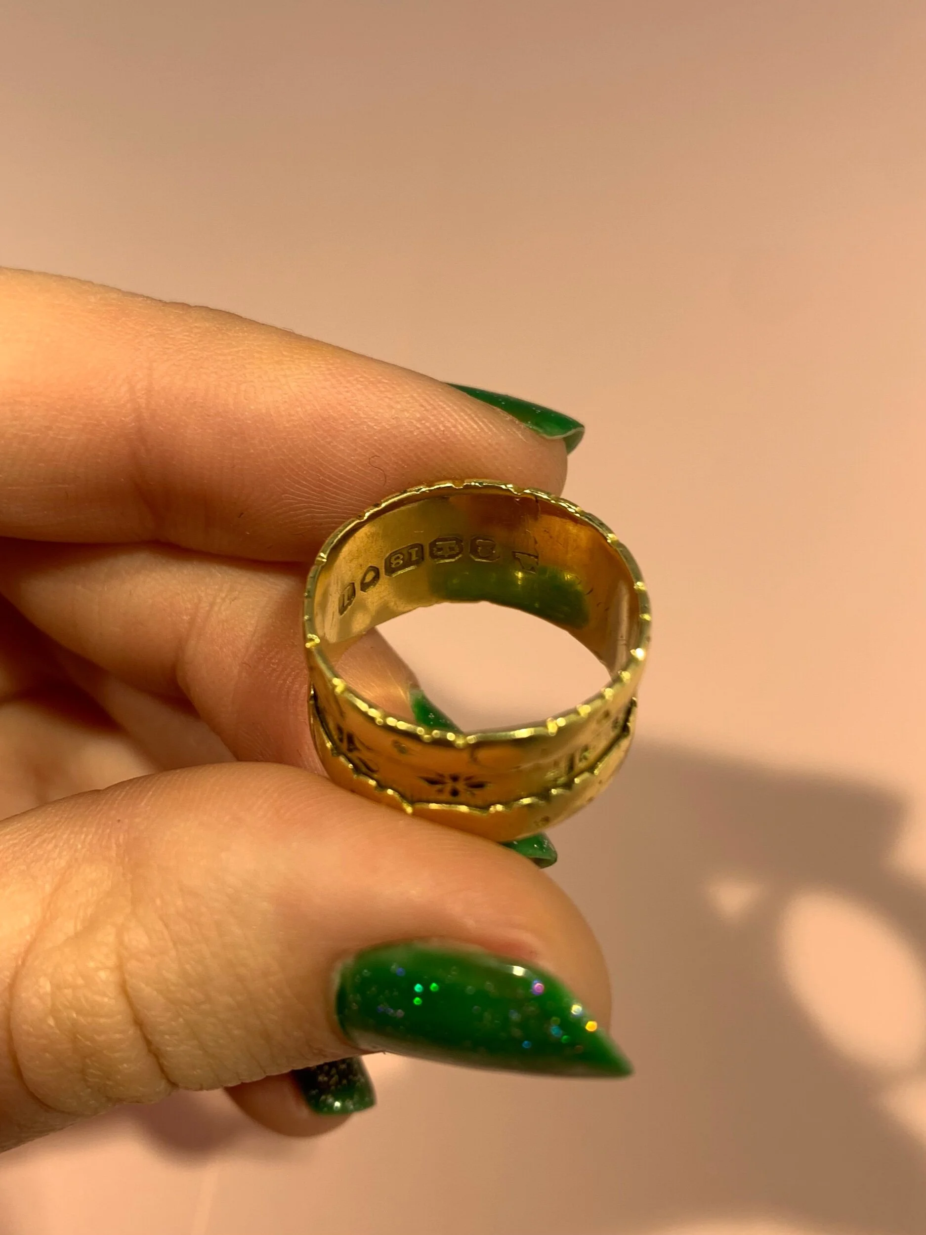 D142BD79-14F9-4914-88BF-4156D8AF629E