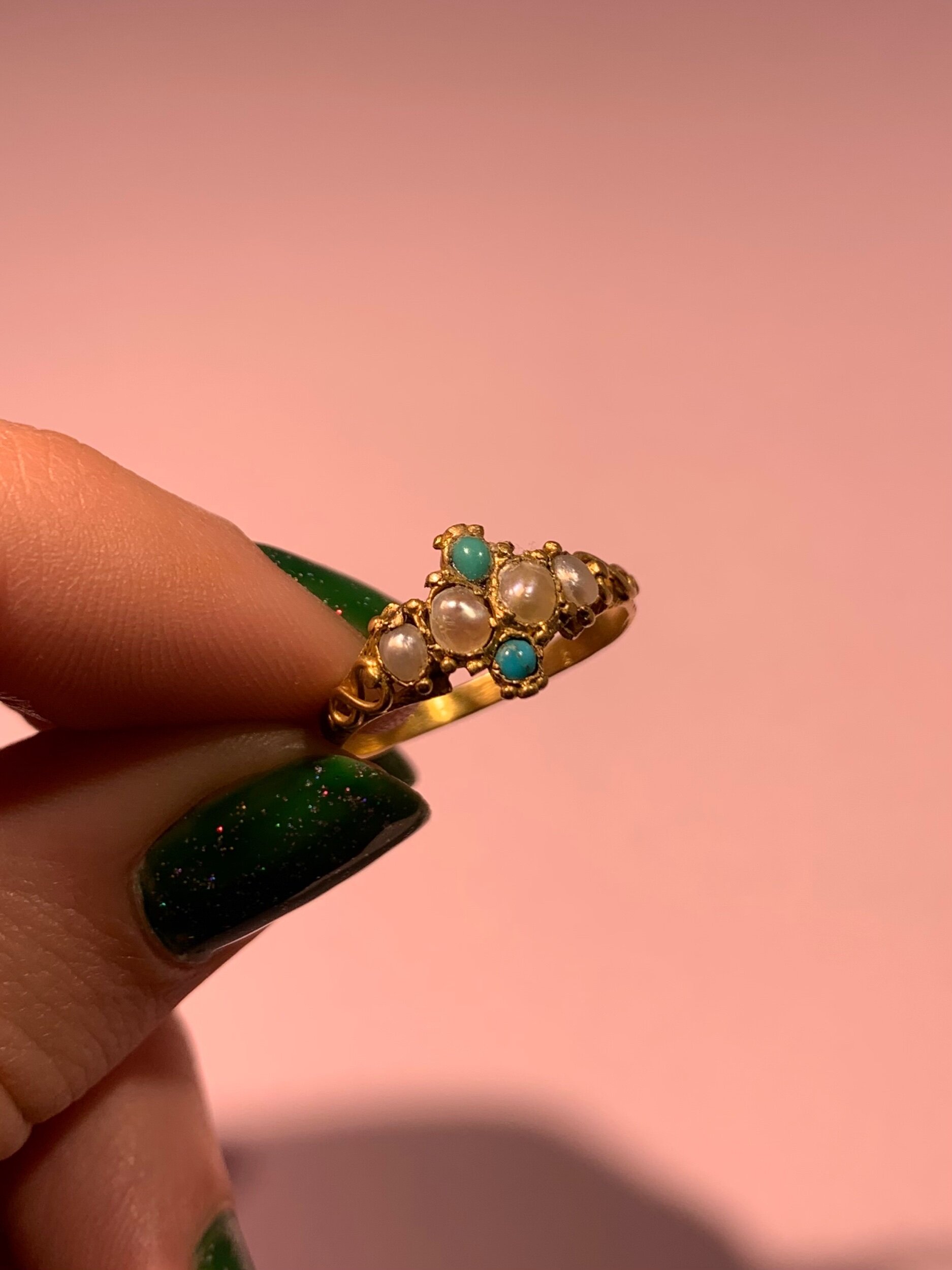 84A34AB2-3331-4CBB-864D-7F22C98E51C6