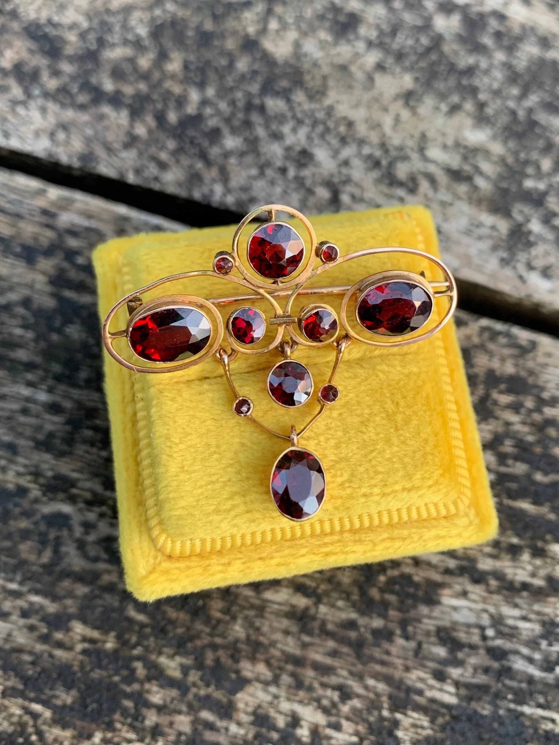 009A0424-C45F-4468-91B0-F065838C25F7