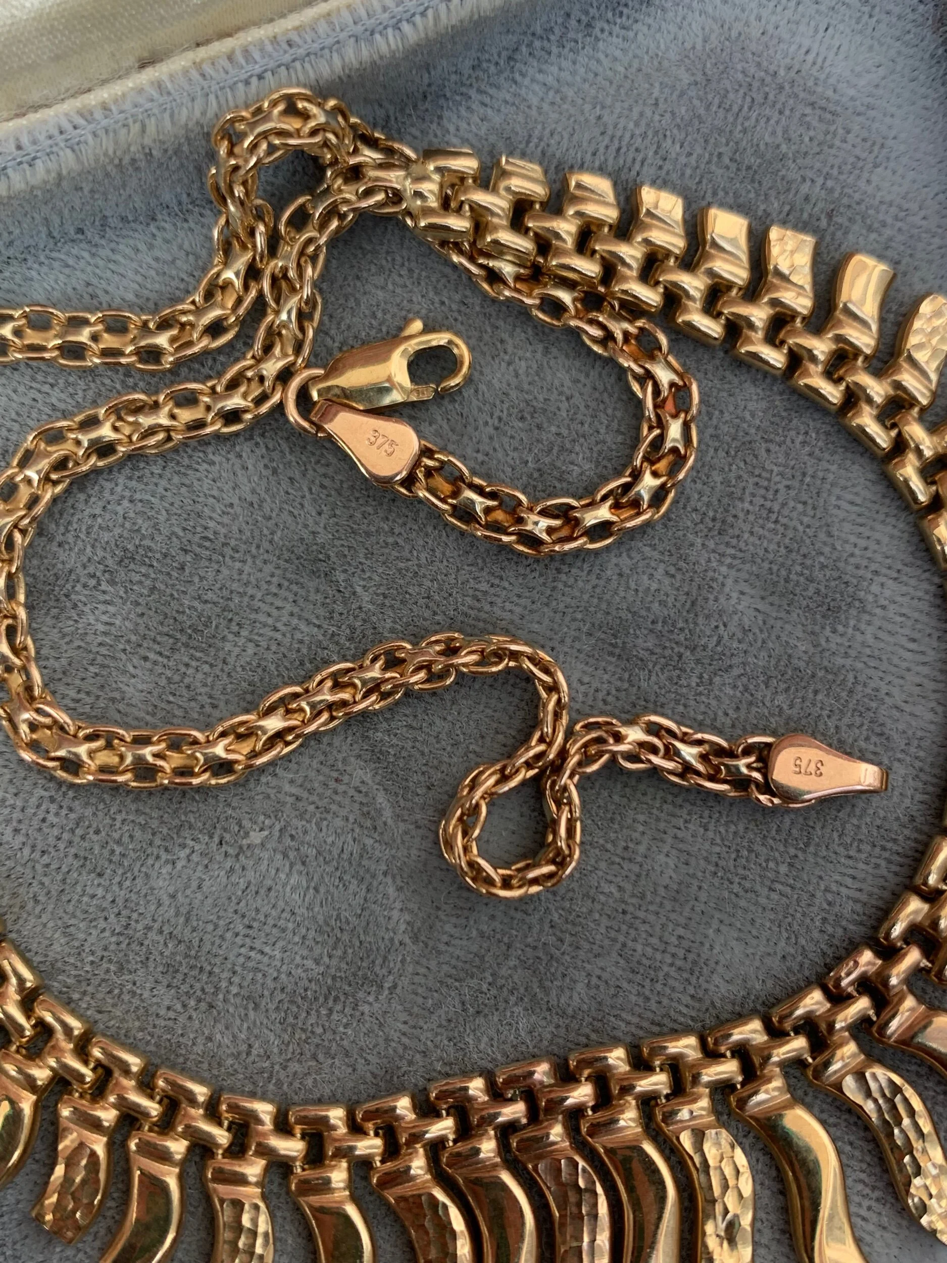 9E5196AE-9BE8-4CF0-8392-E9205D8CD18D