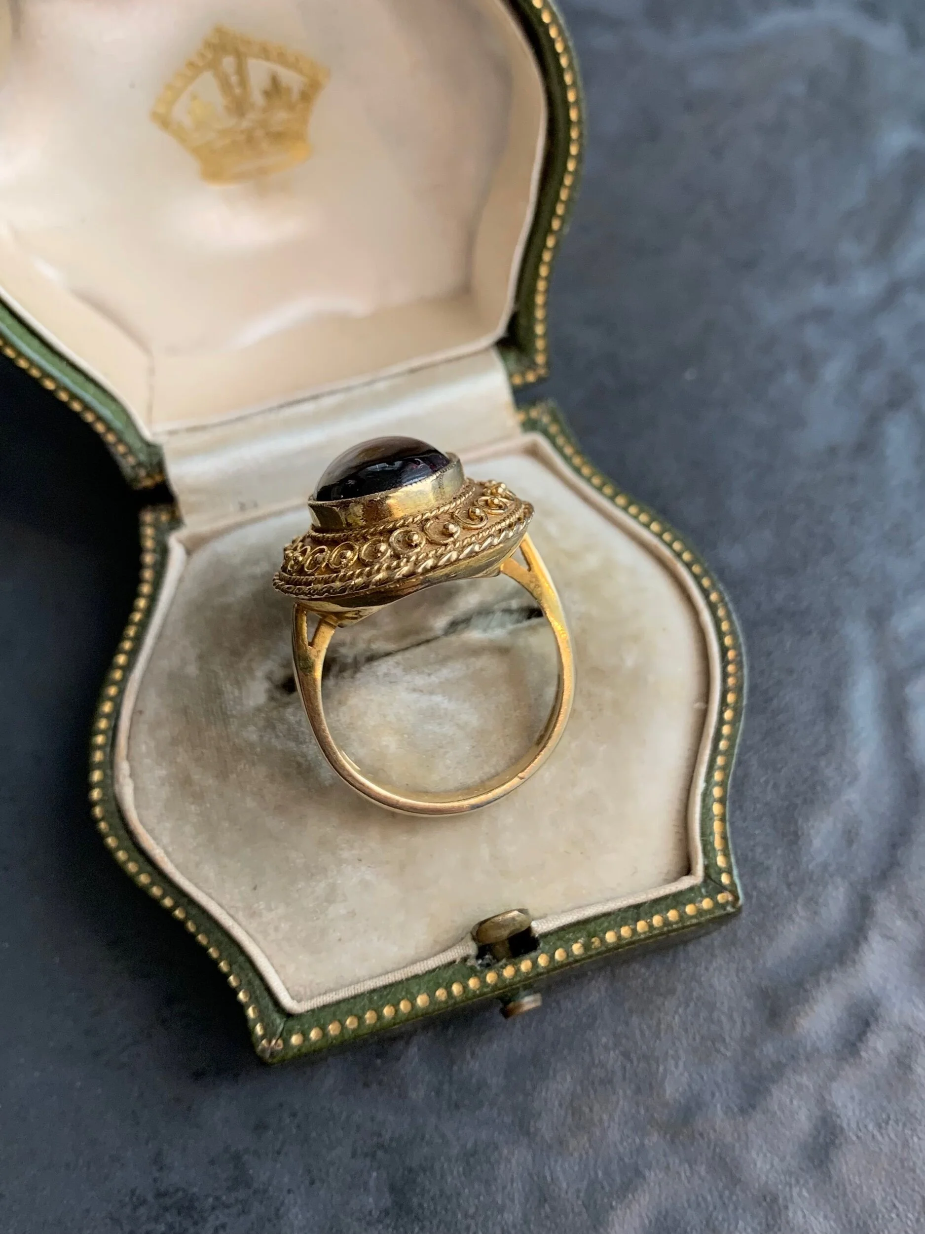 03634D03-B44E-46C0-BE17-58C39D39D84E