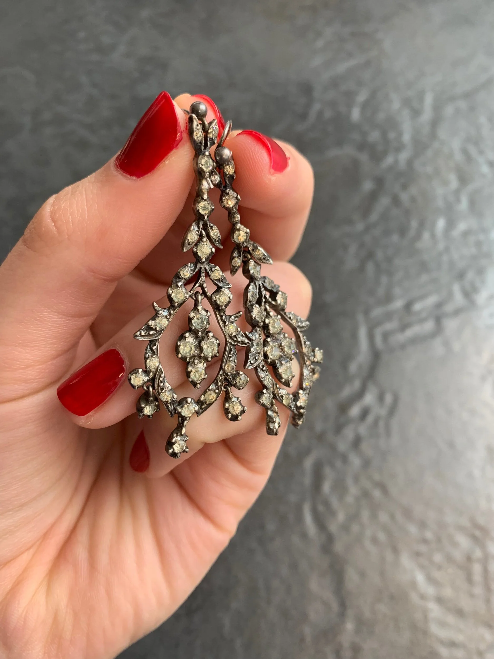 8C1112ED-F6A0-4BD8-B021-BB96A69A38EB