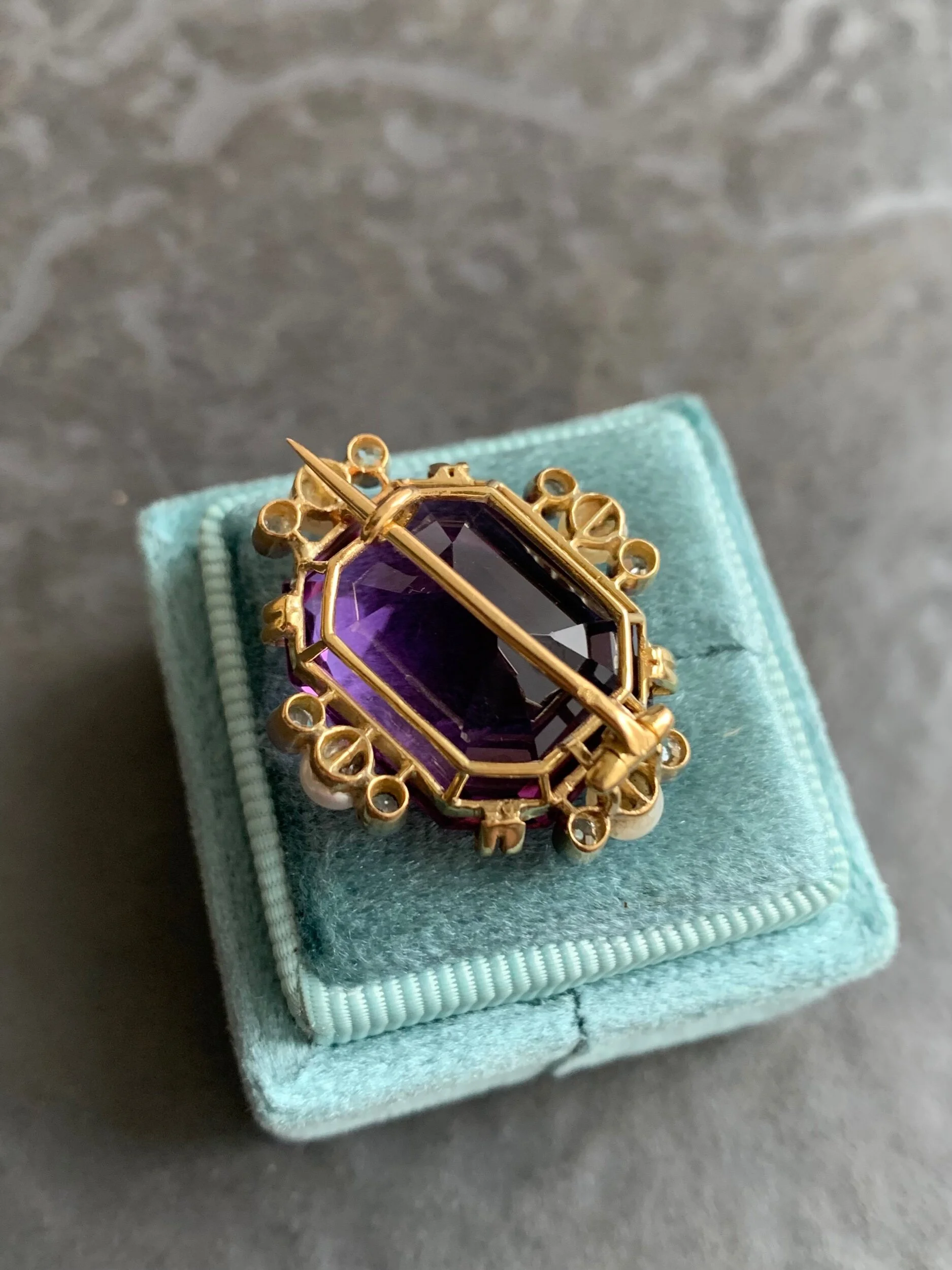 ECD3D8AB-82C3-4CCA-BD8D-647C4B6FD49E