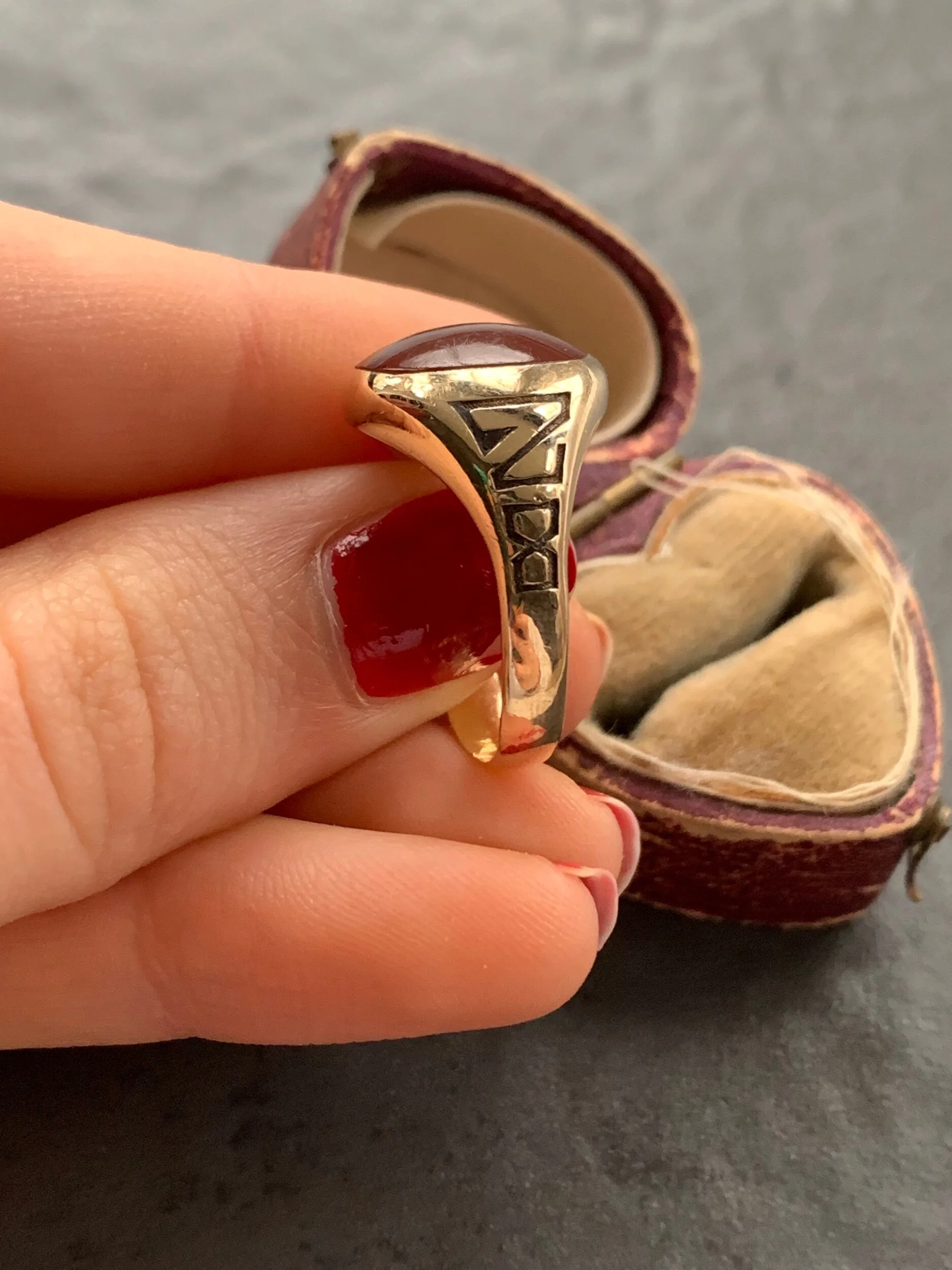 01E7205D-9657-44BD-8F47-9E957FB5DB8E