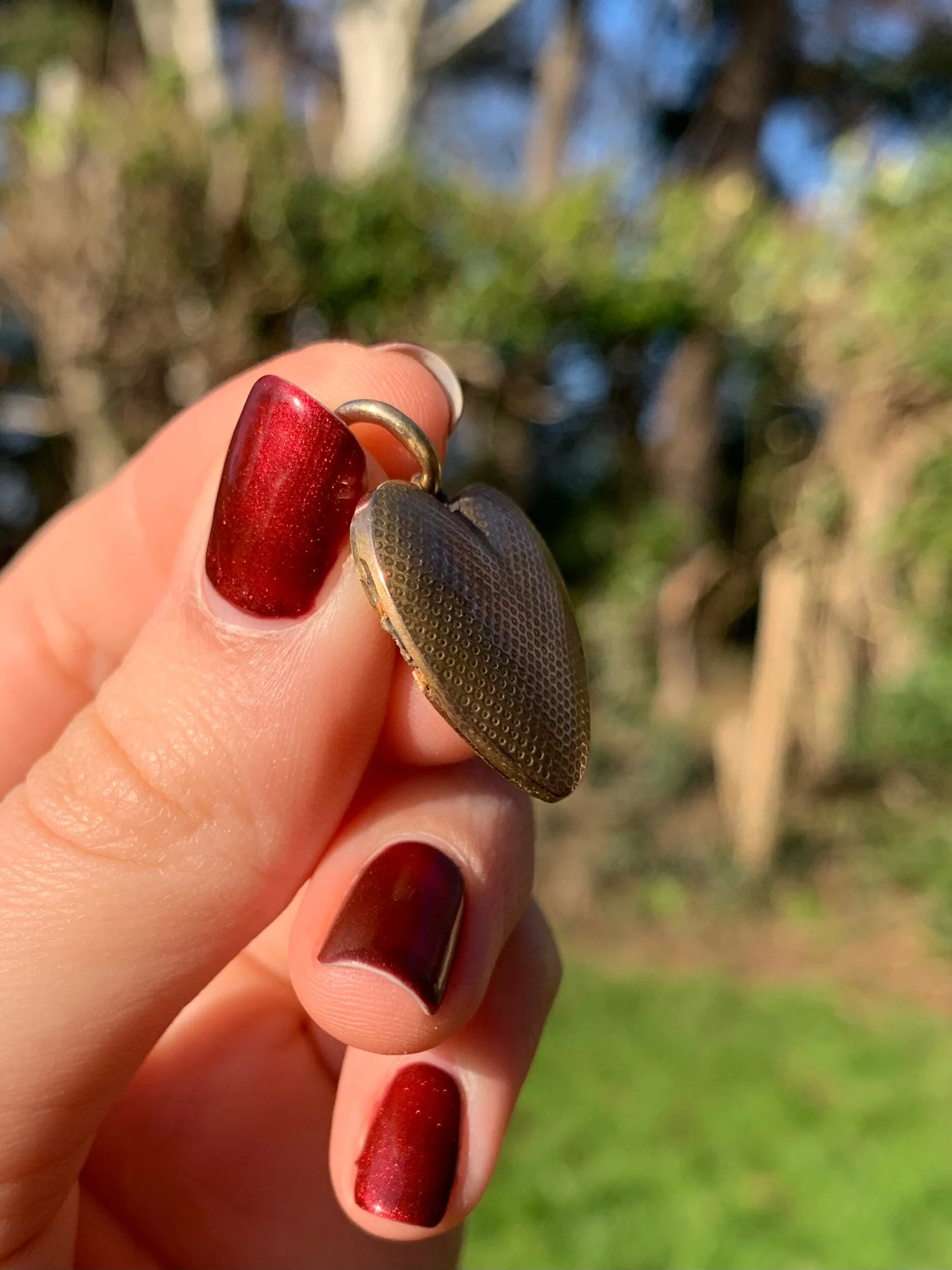 71595DDC-5BB0-4A80-8A87-CB70C35AA76D