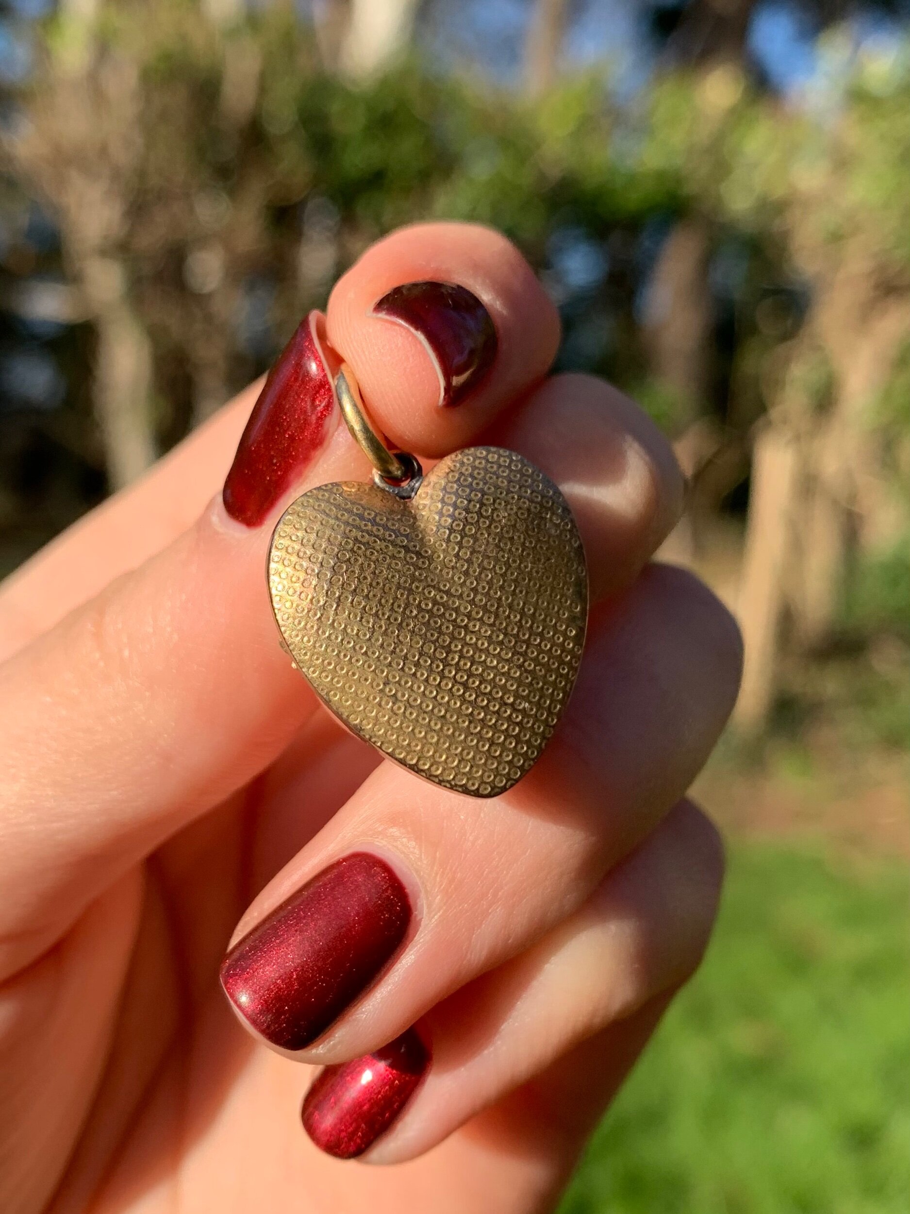 4E0610EF-4770-432E-903A-1B54A1F984A3