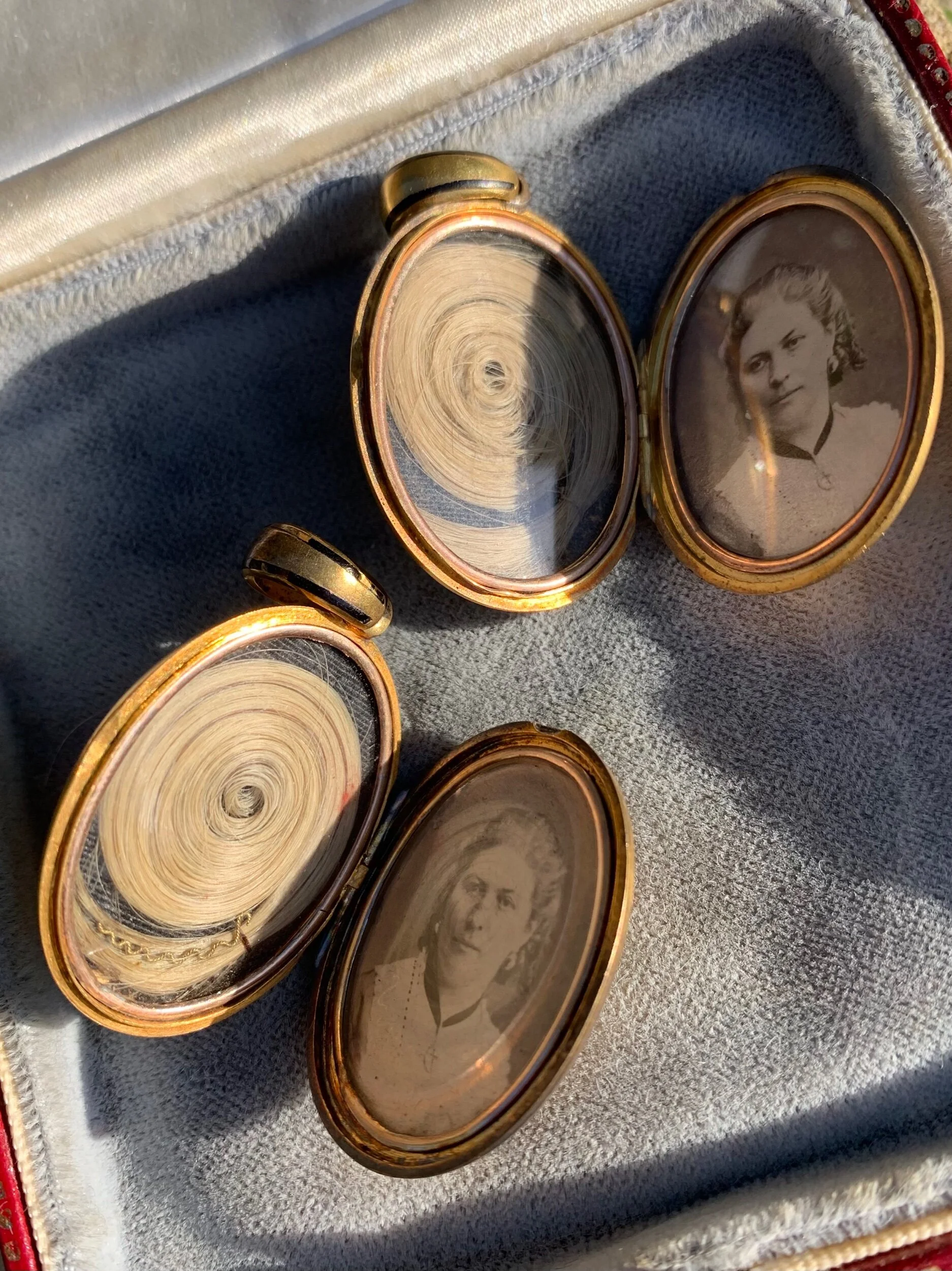 939477A1-40AE-4B5C-90A4-495EDC14DEAC