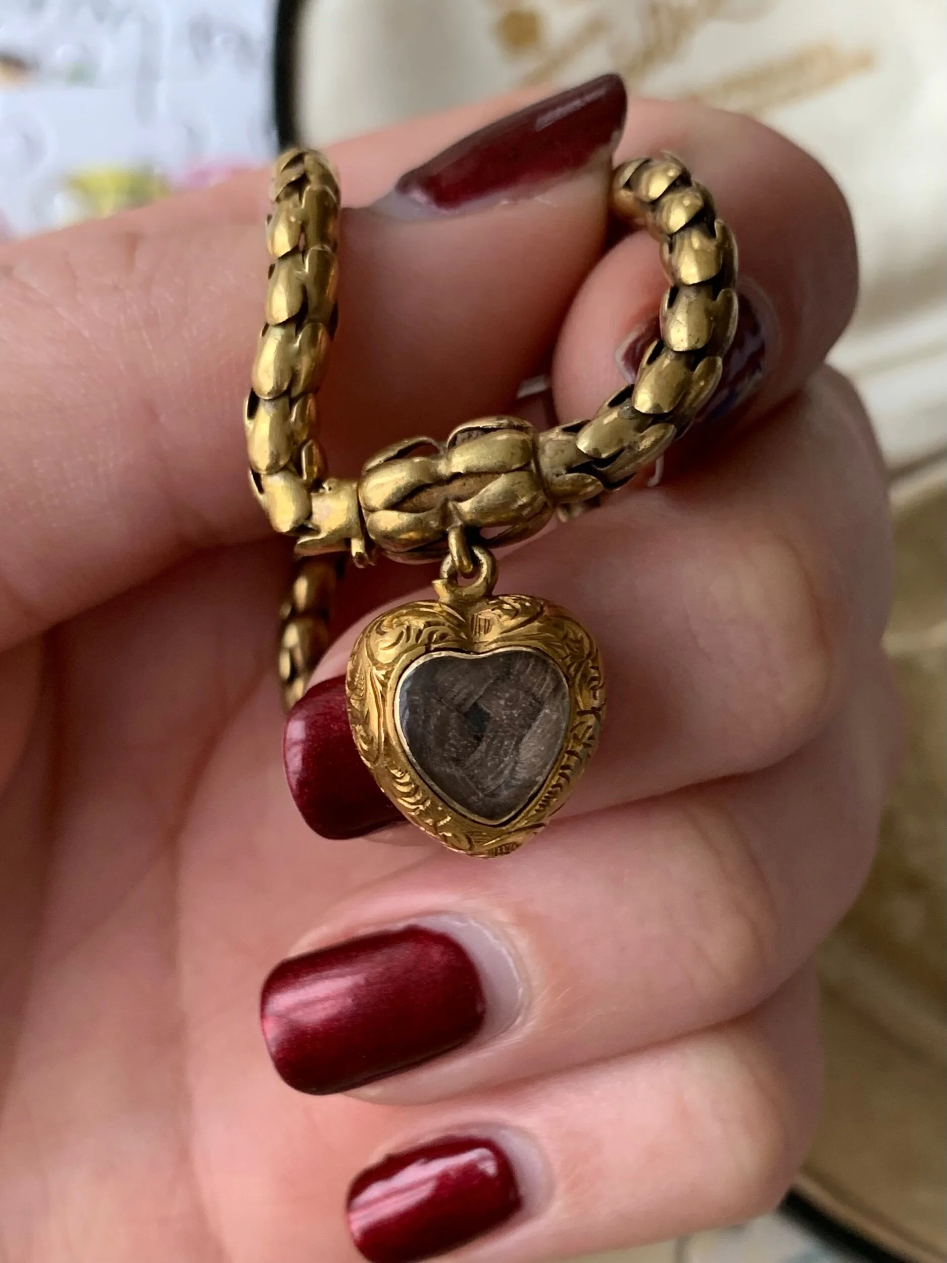 986F752E-BEBA-44D5-B32A-5C47CD162EE5