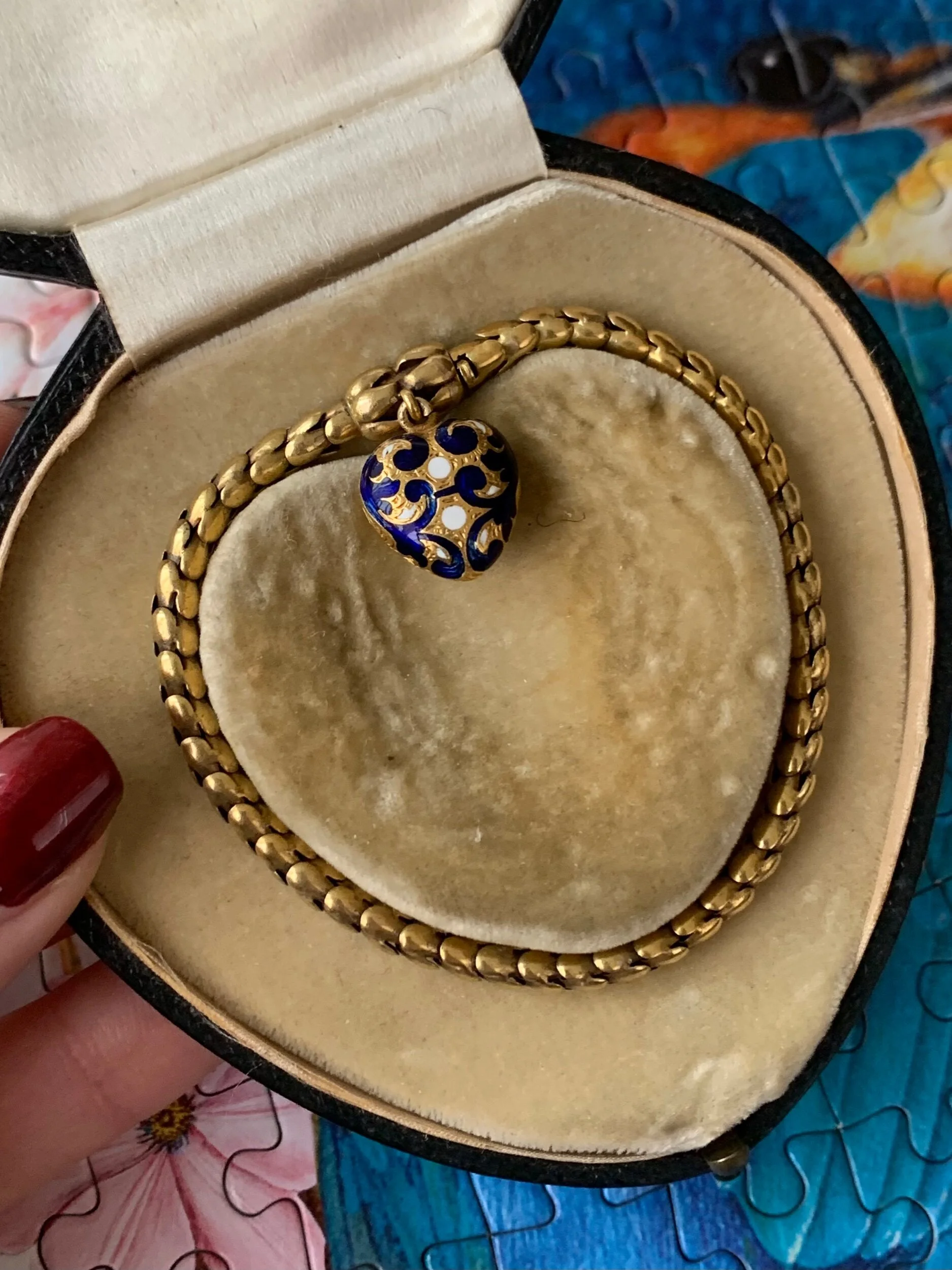 509932FE-6C38-44D0-B5FE-CC15D1736011