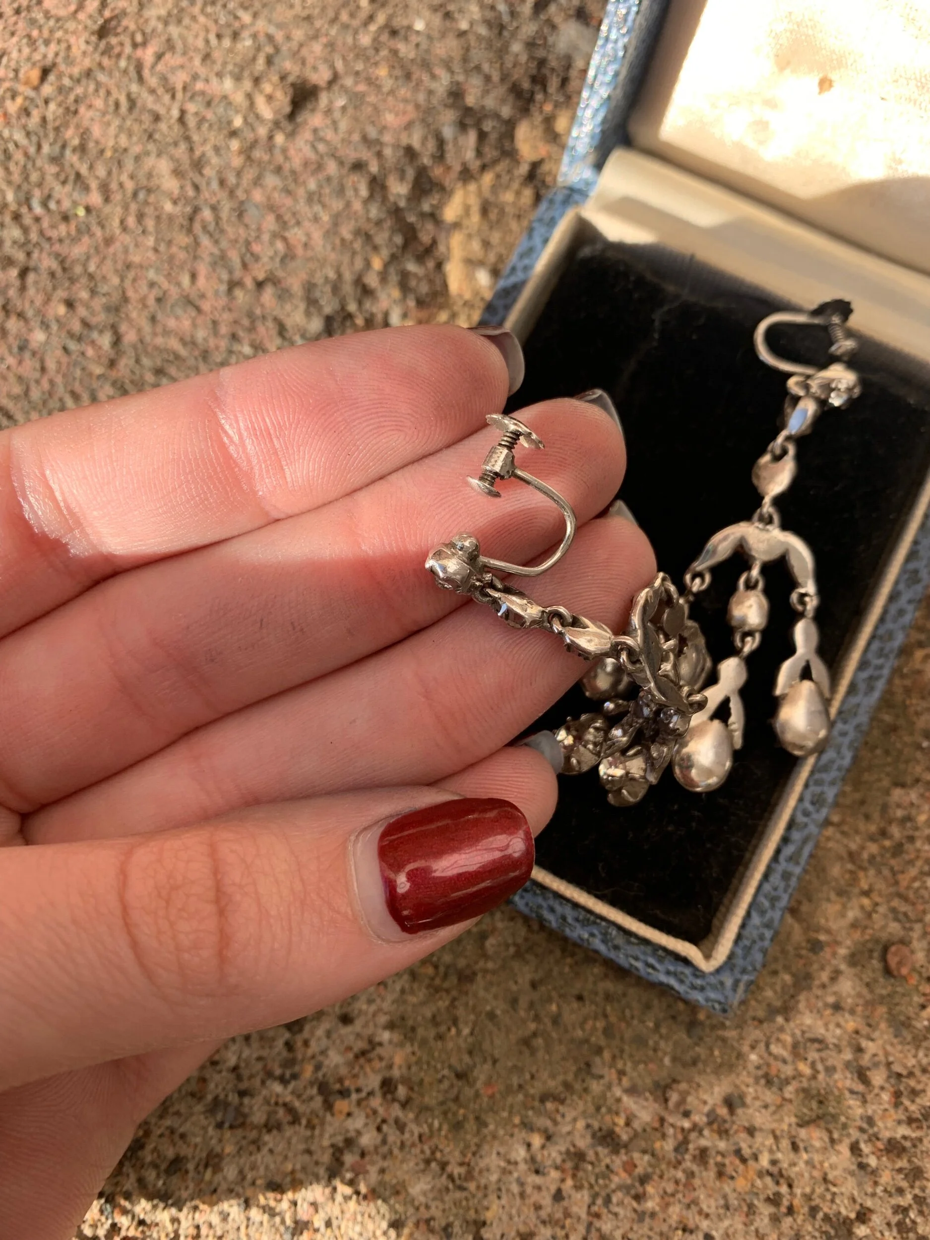 A535520B-2068-43F0-9E2A-ABBC6ED9040F