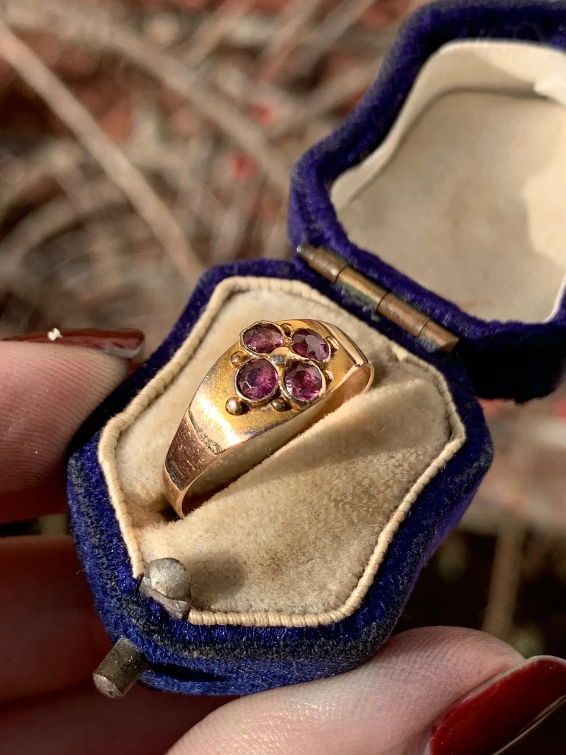 A1BF140E-9765-48D8-9252-06B7711FB982