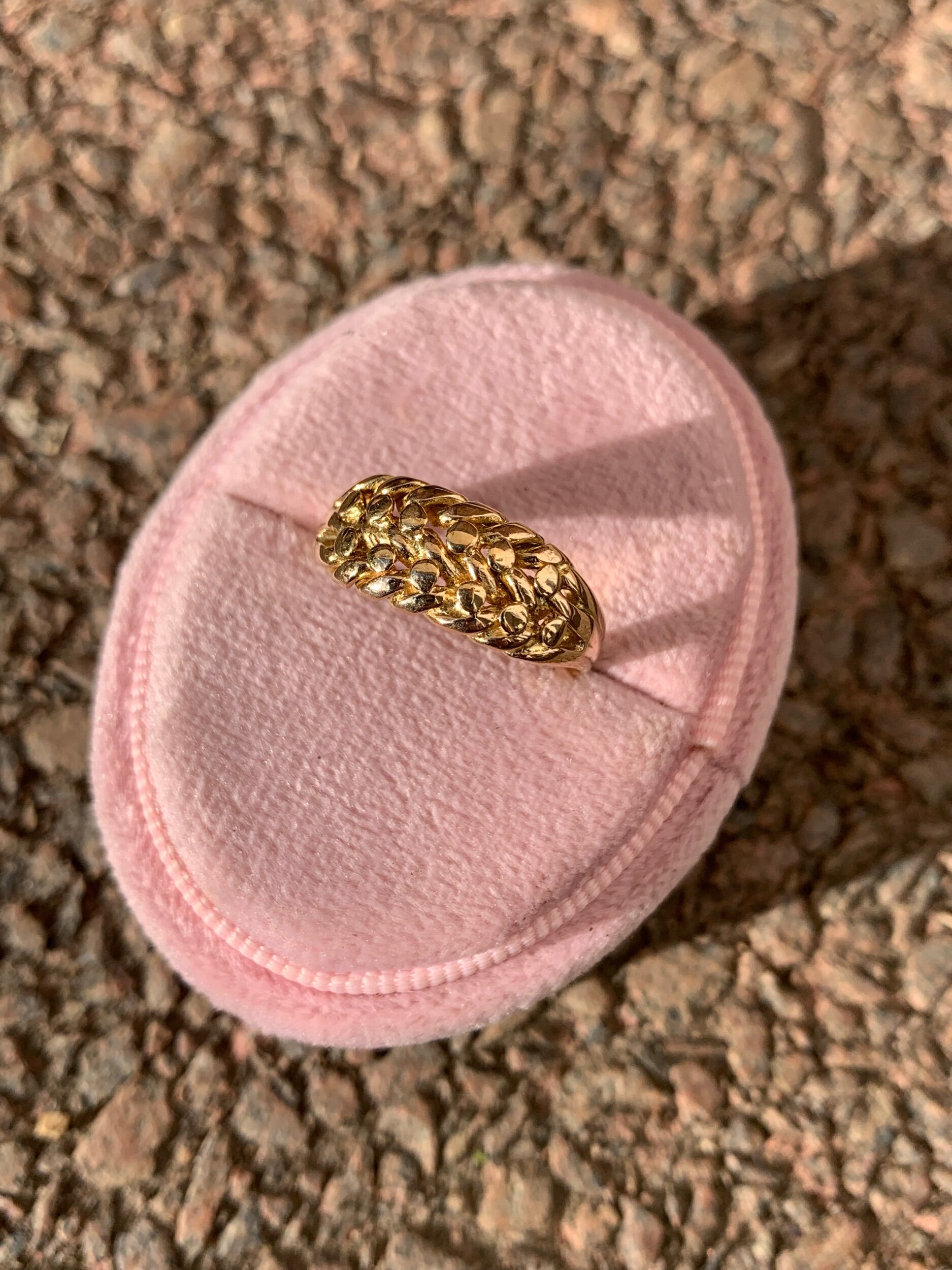 BD4E2112-5F0D-4482-B866-E1D1CC790690